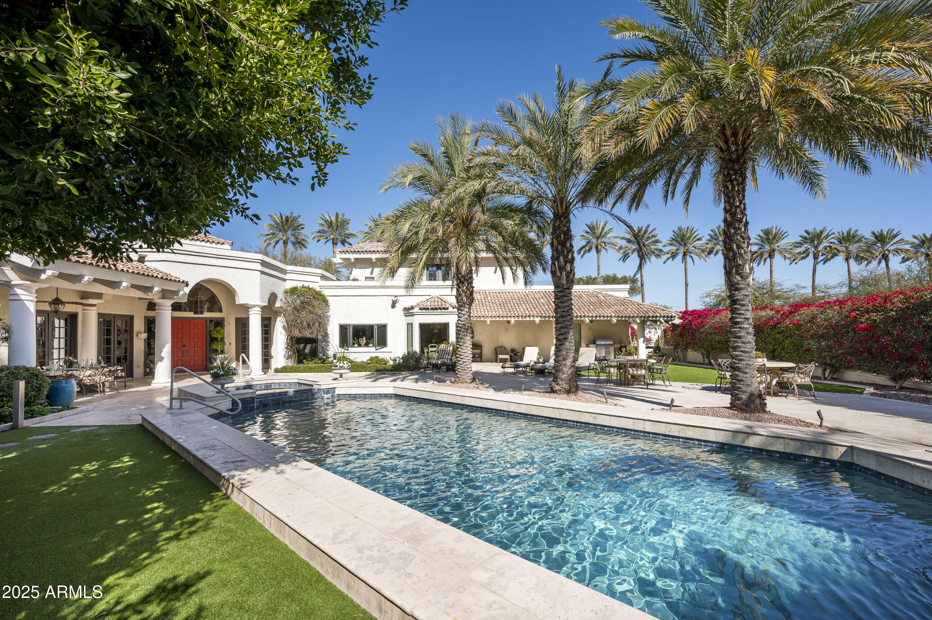 PHOENICIAN ESTATES - Residential