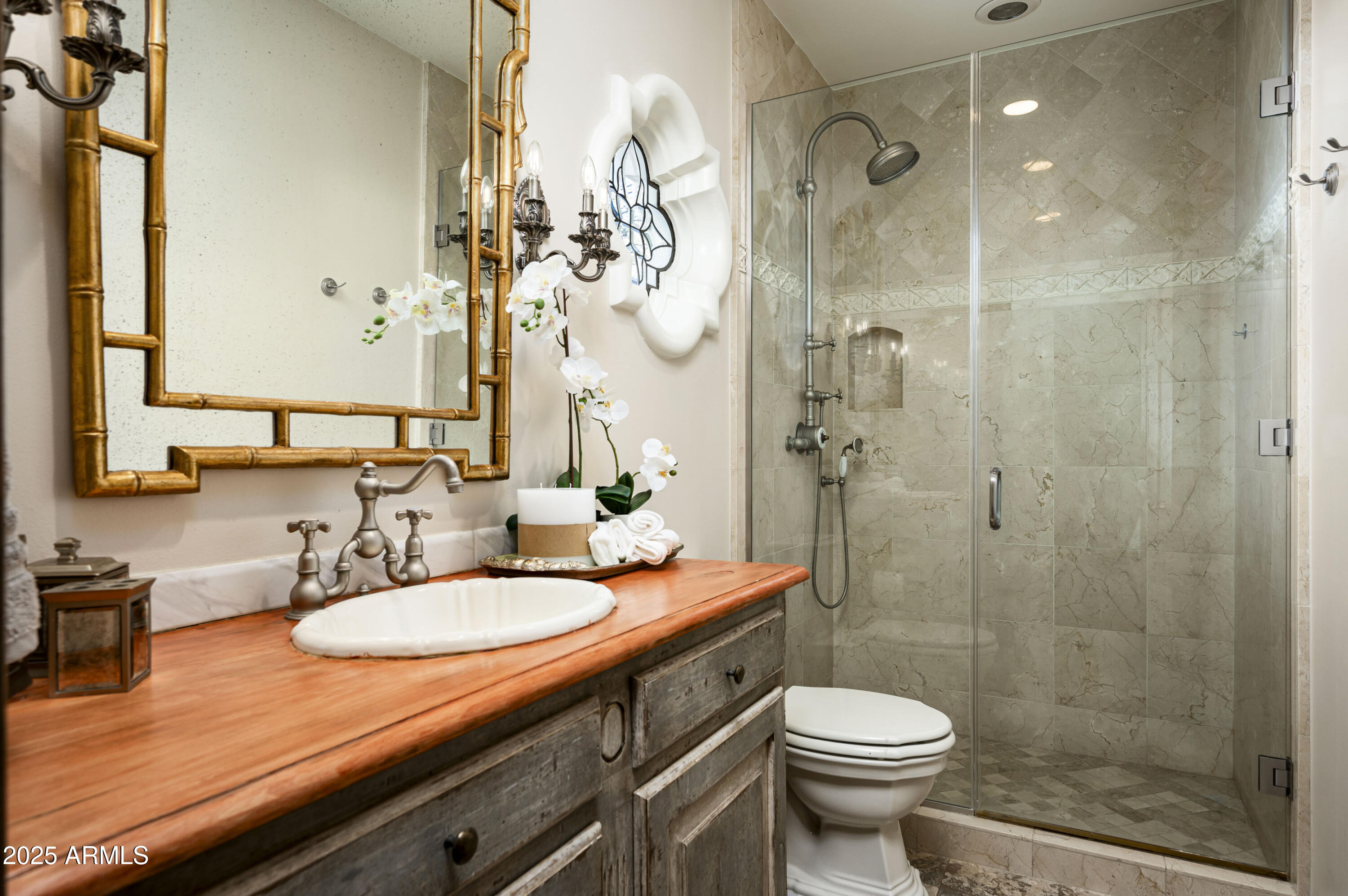PHOENICIAN ESTATES - Residential