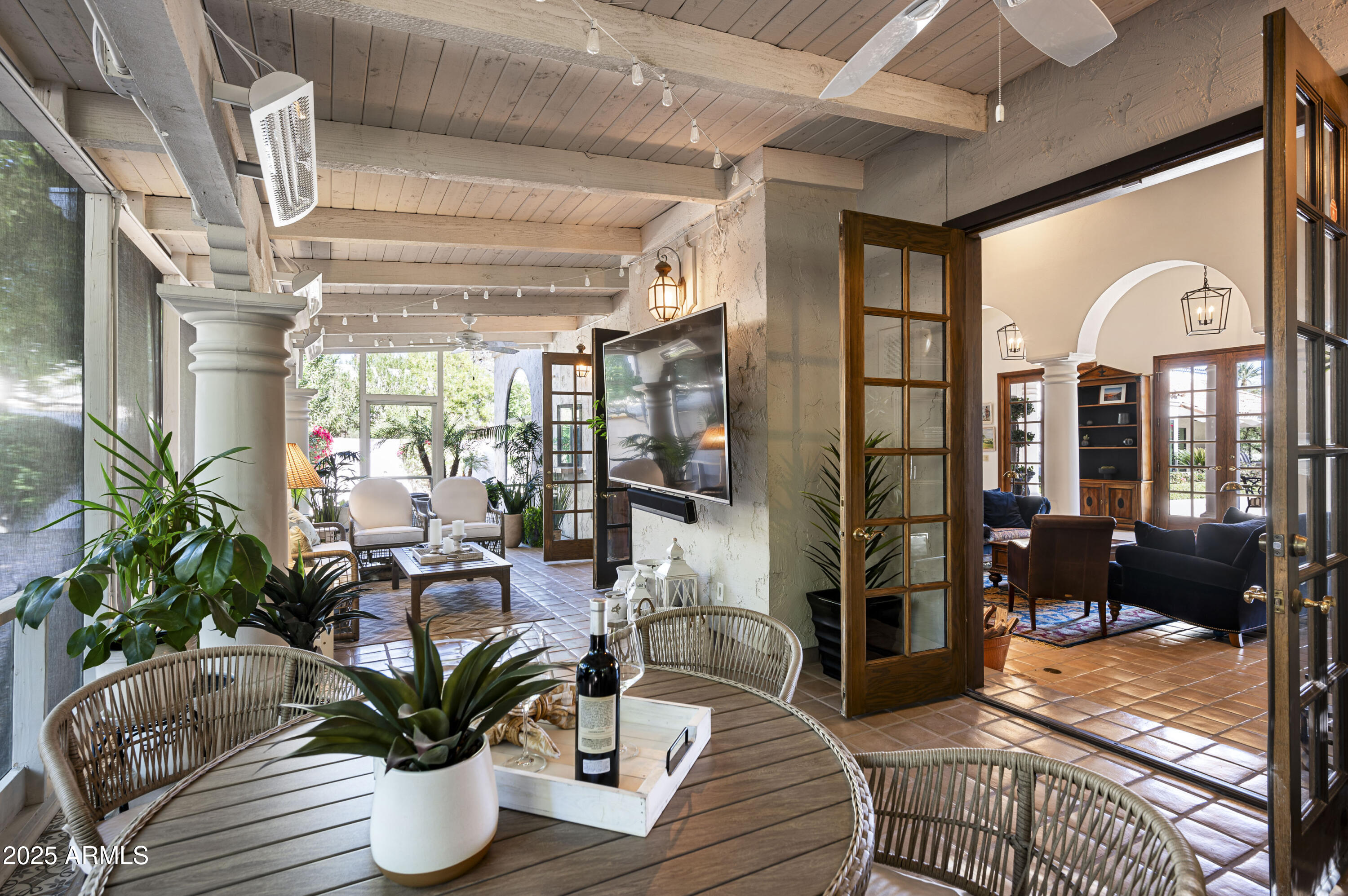 PHOENICIAN ESTATES - Residential