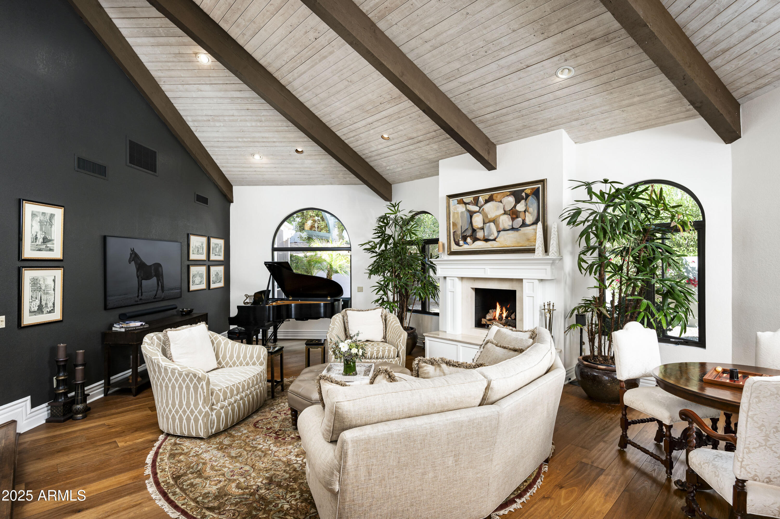 PHOENICIAN ESTATES - Residential