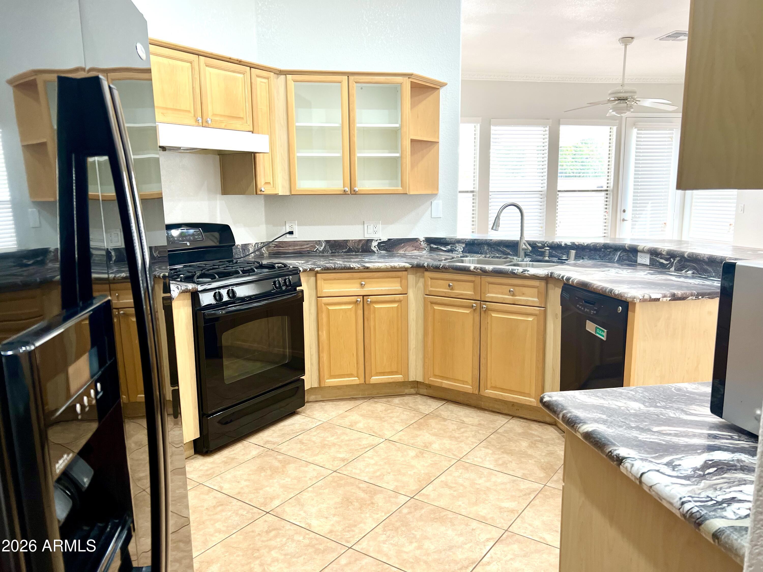 BELLVUE - Residential Lease