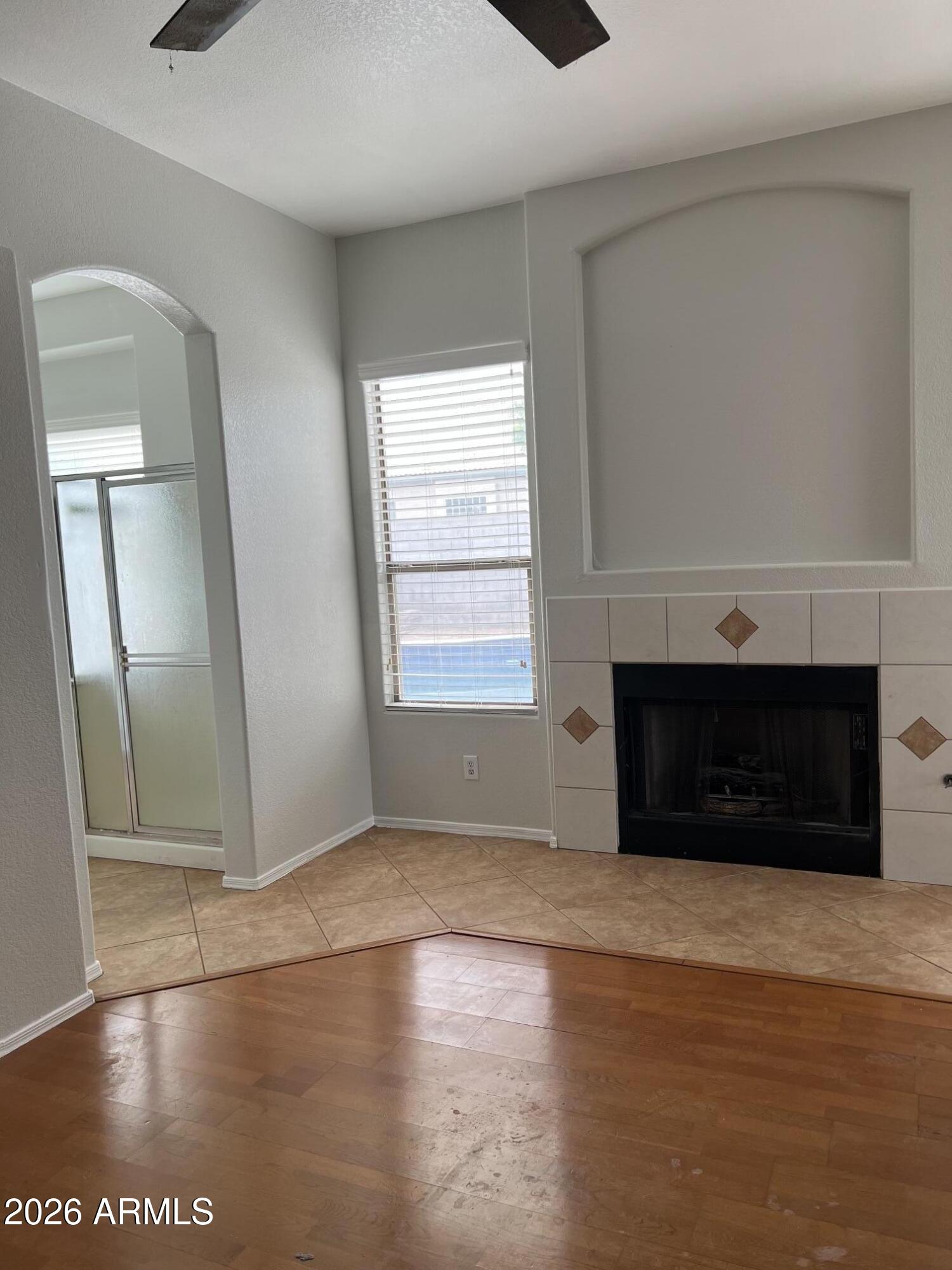 BELLVUE - Residential Lease