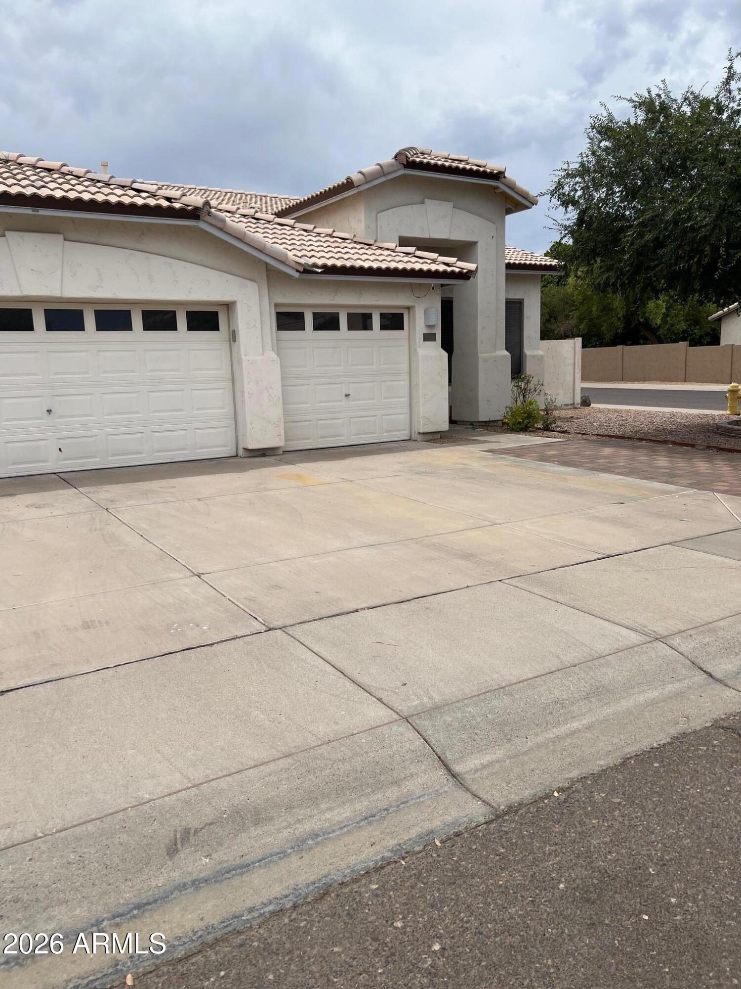 BELLVUE - Residential Lease