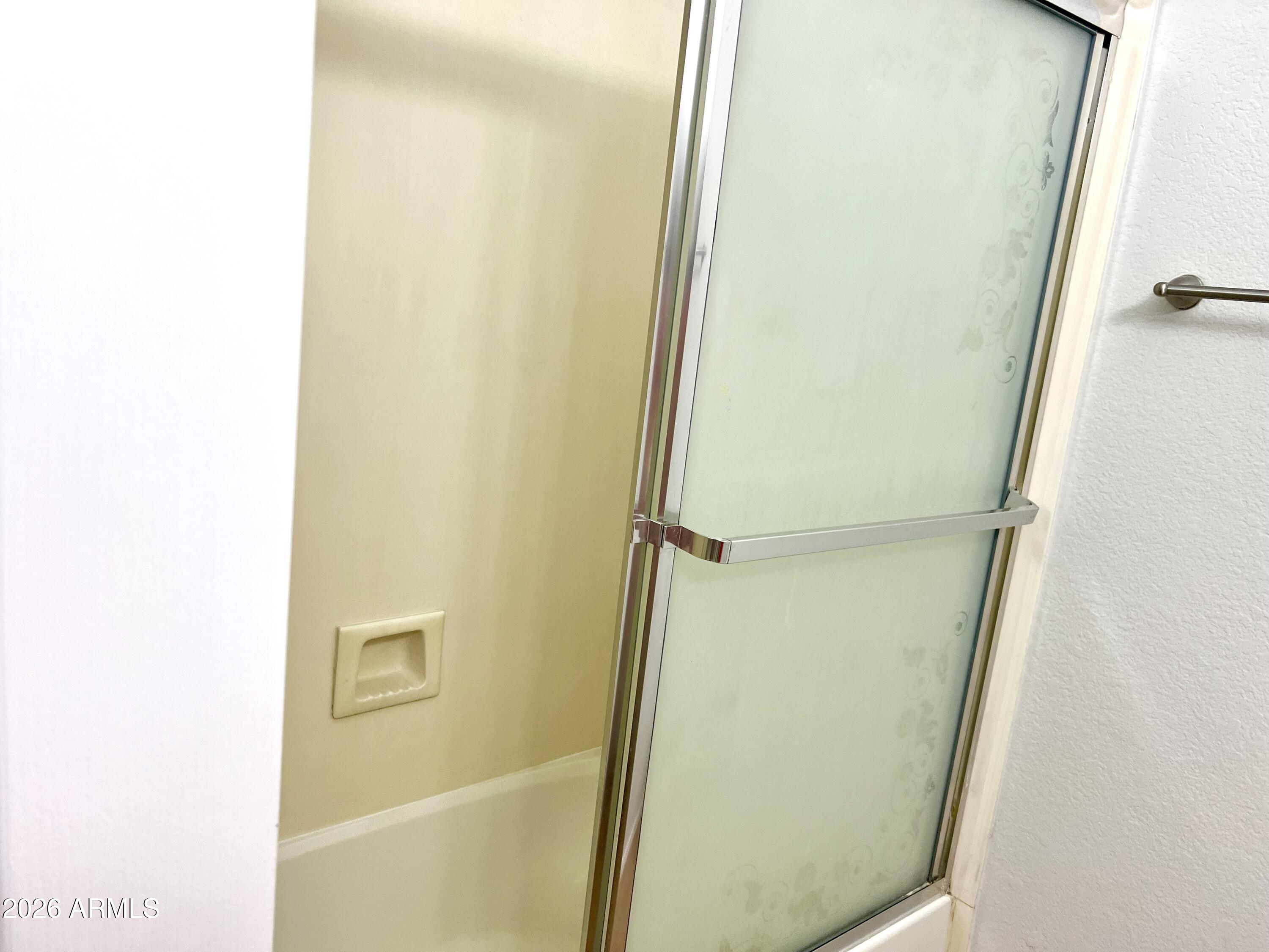 BELLVUE - Residential Lease