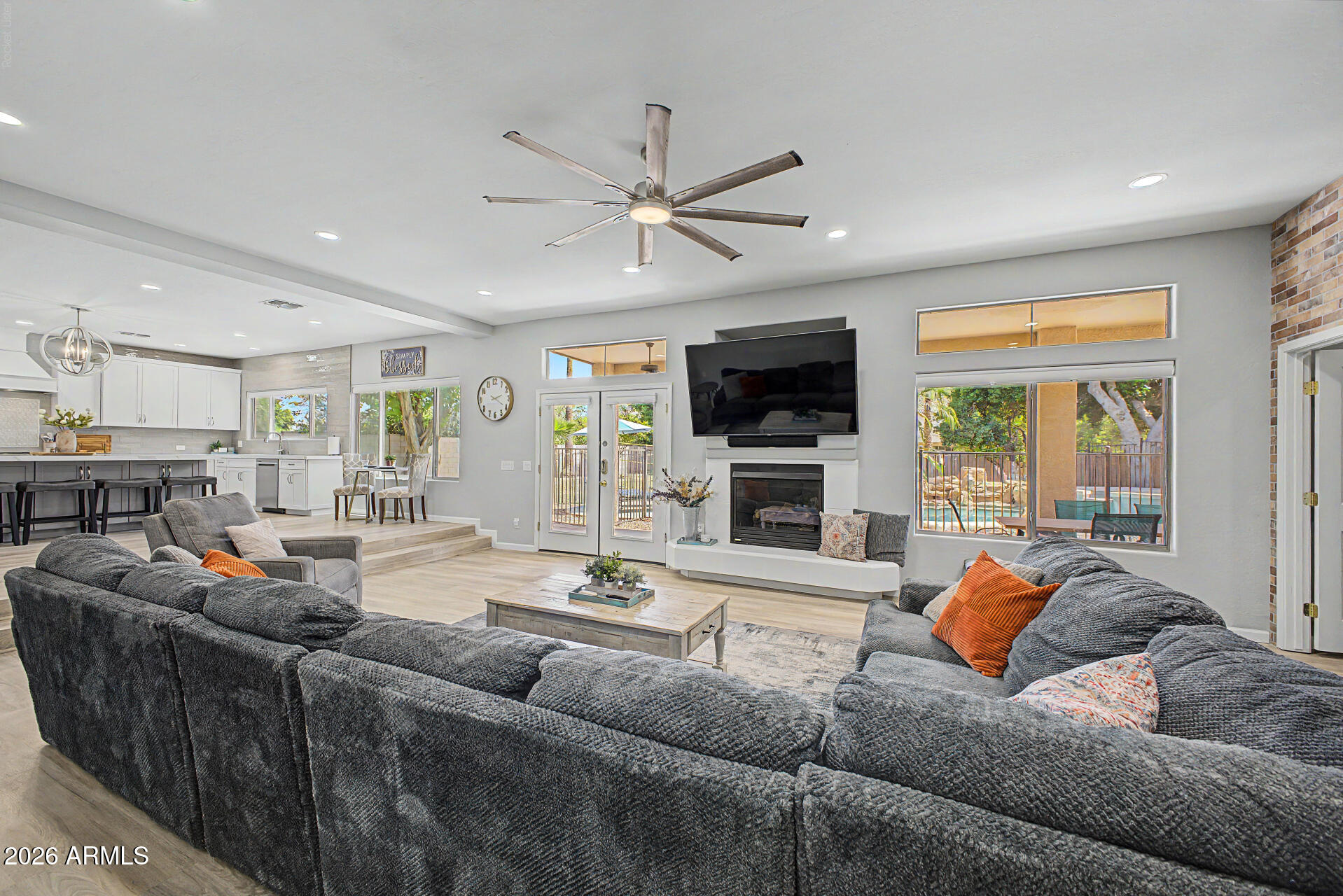 MAHOGANY - Residential