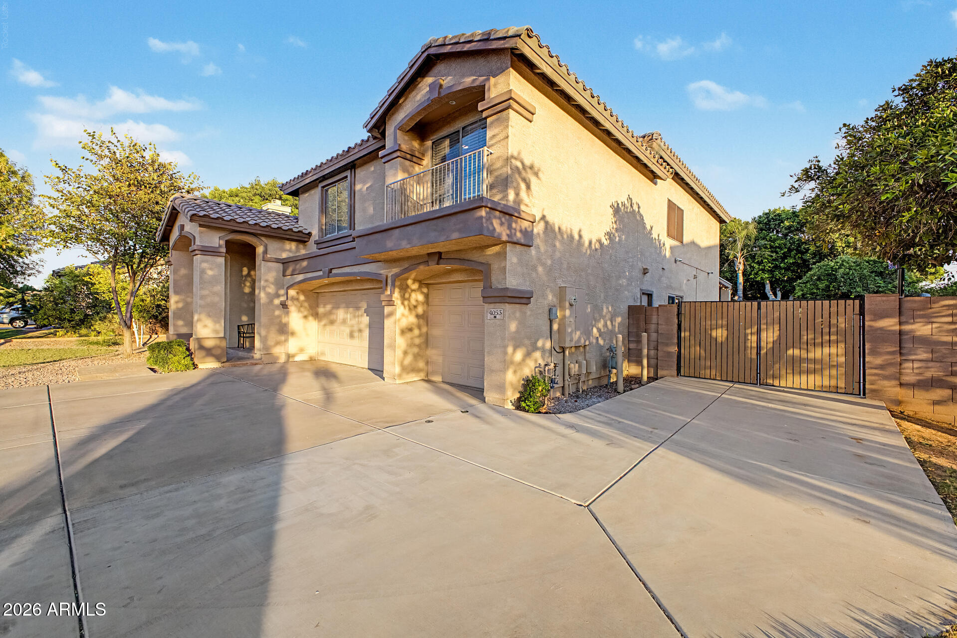 MAHOGANY - Residential