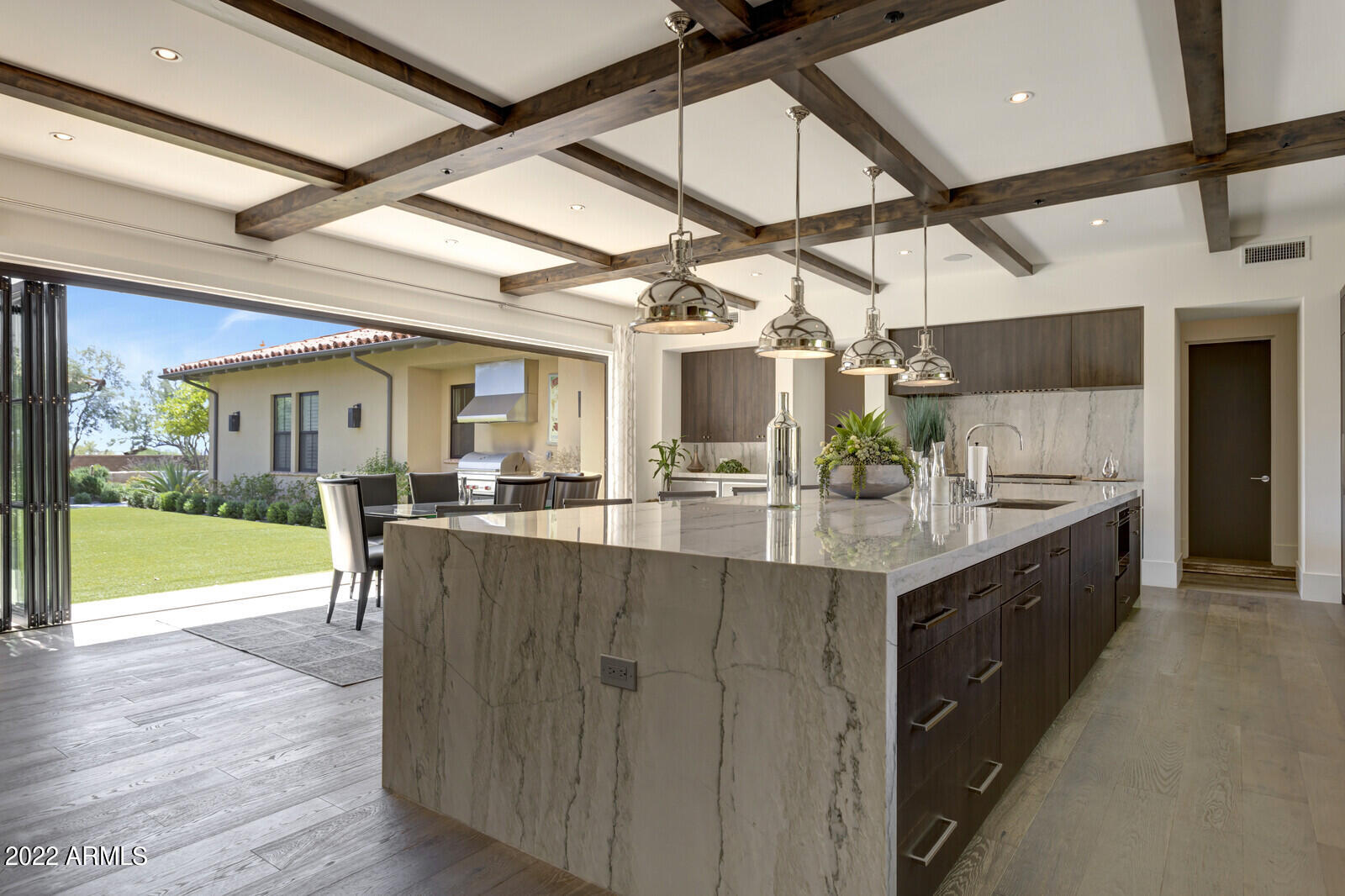 WHITE HORSE - Residential