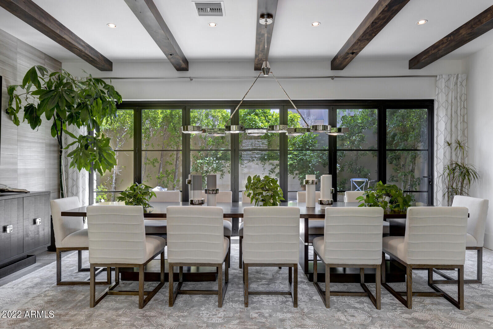 WHITE HORSE - Residential