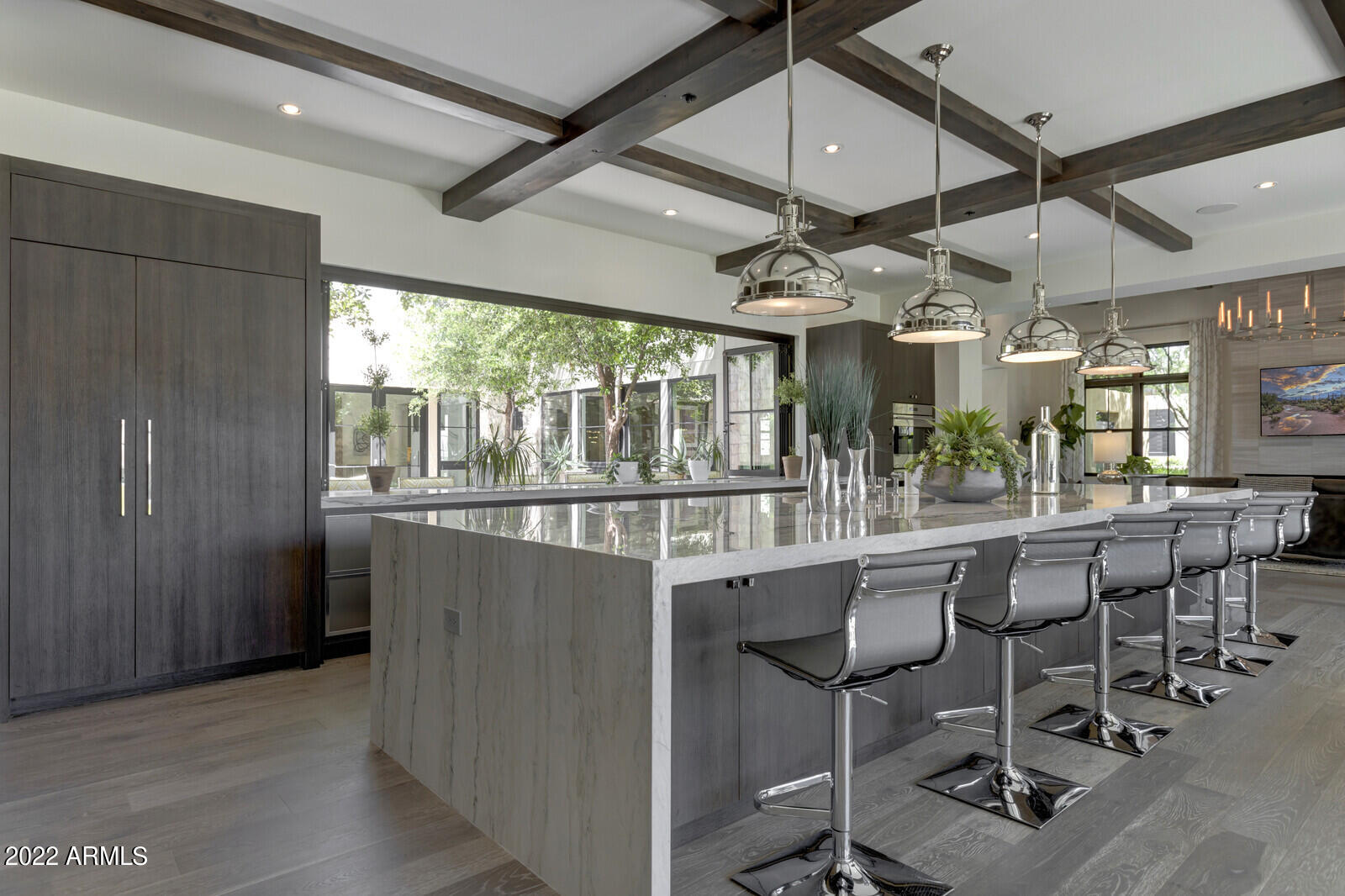 WHITE HORSE - Residential