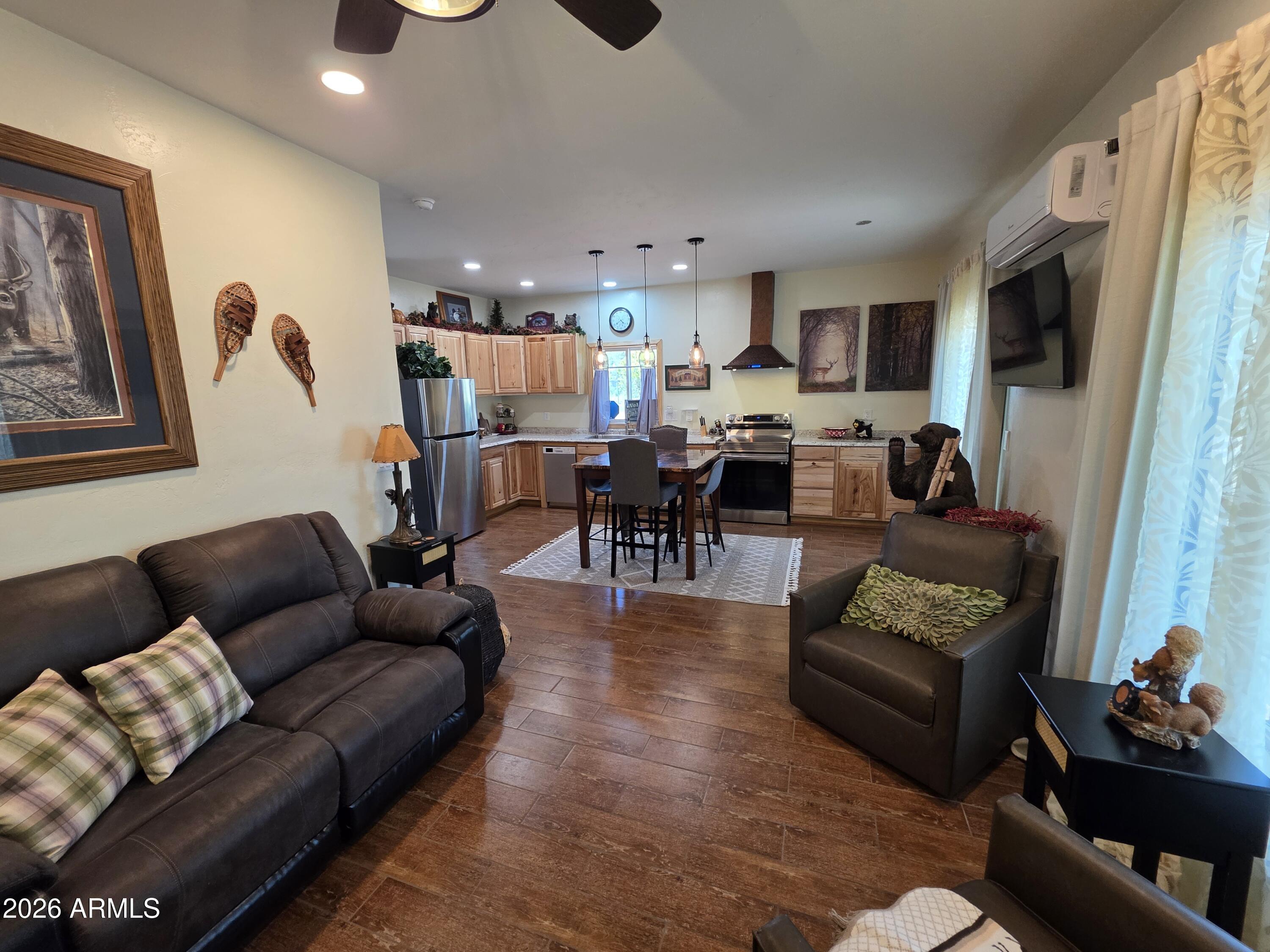 FOREST VIEW PARK - Residential