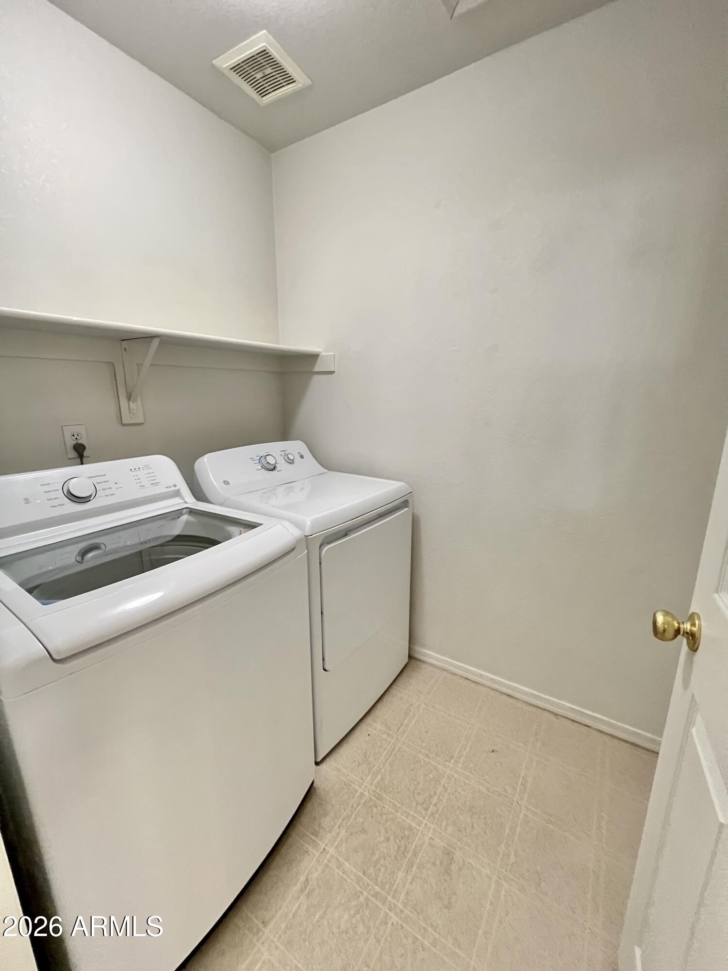 FOX CROSSING UNIT 5 - Residential