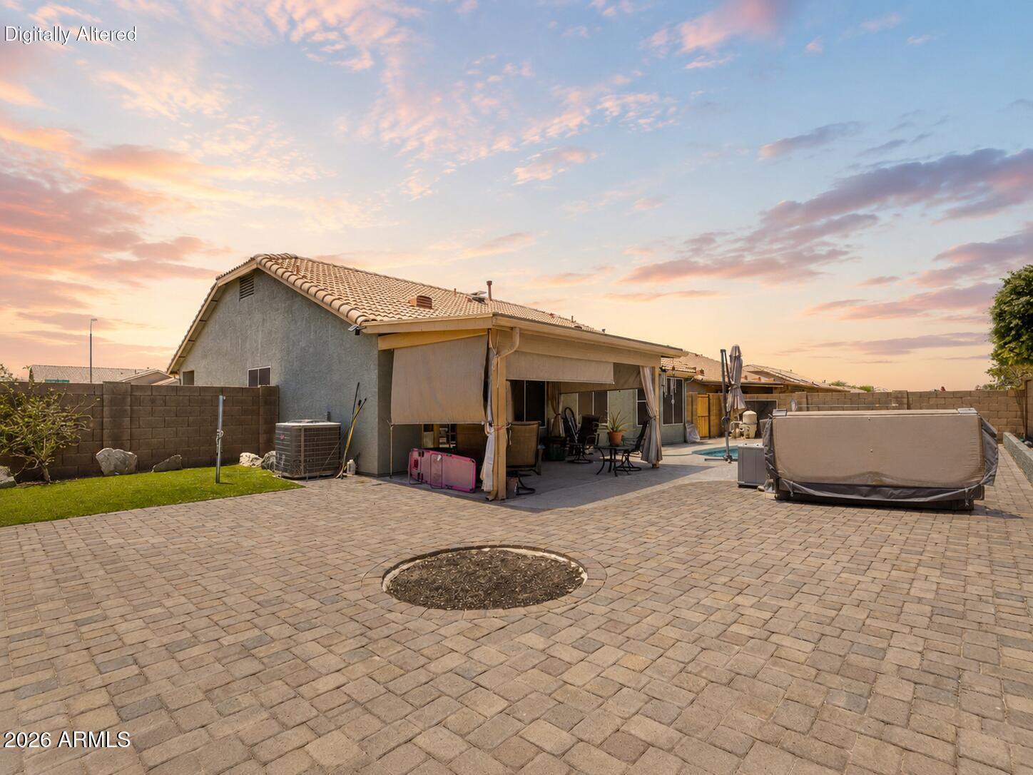 ARROYO VERDE - Residential