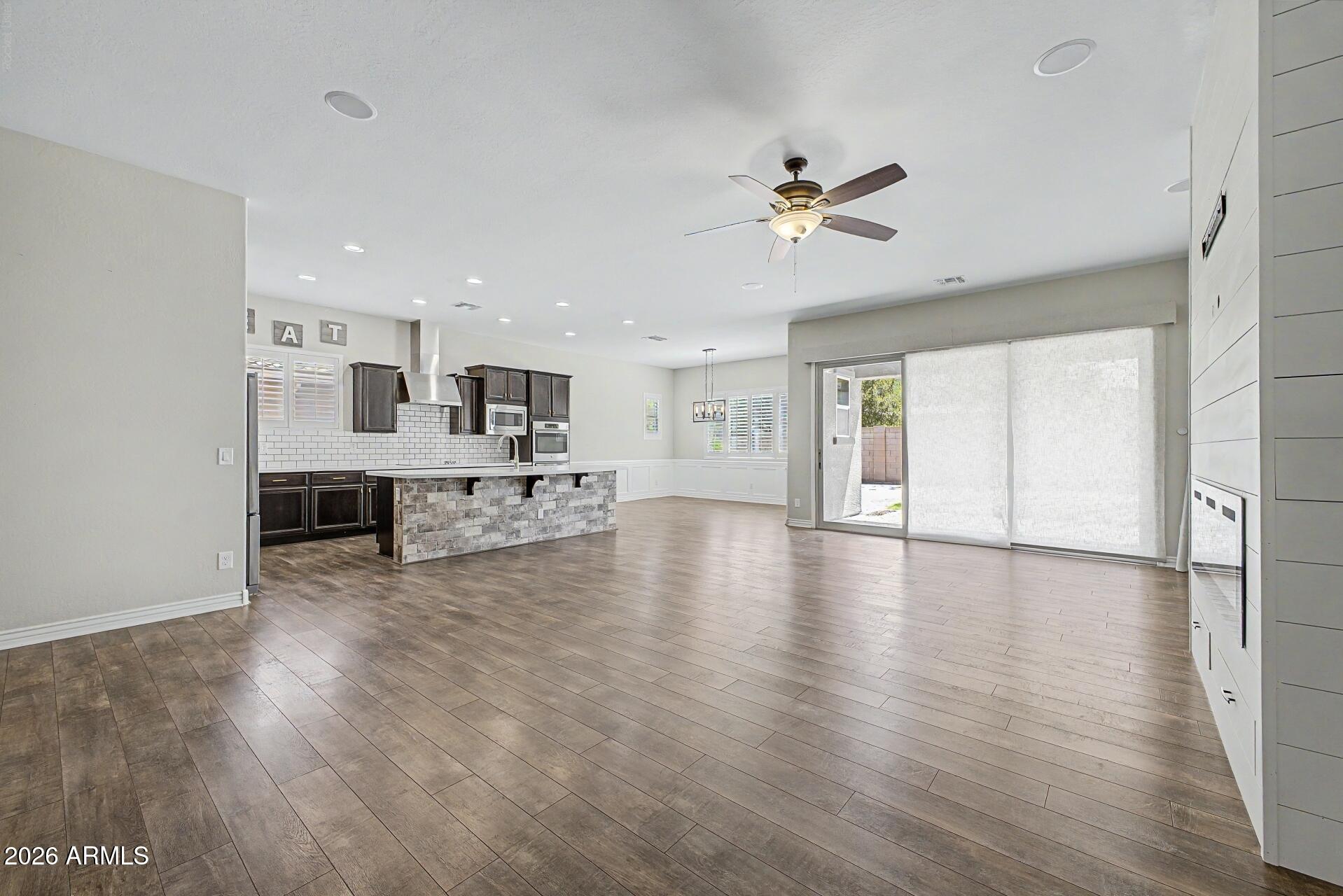 LEHI CROSSING PHASE 6 - Residential