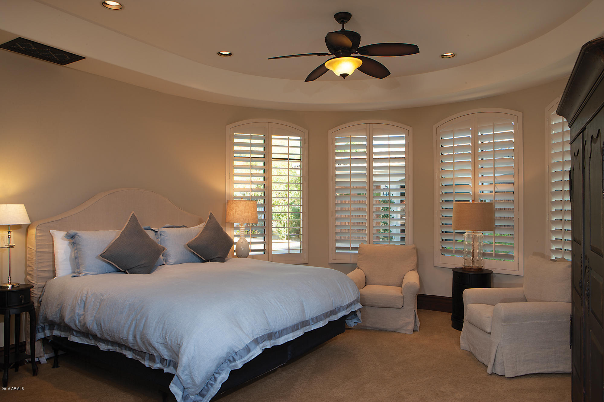 WHISPERING HILLS - Residential