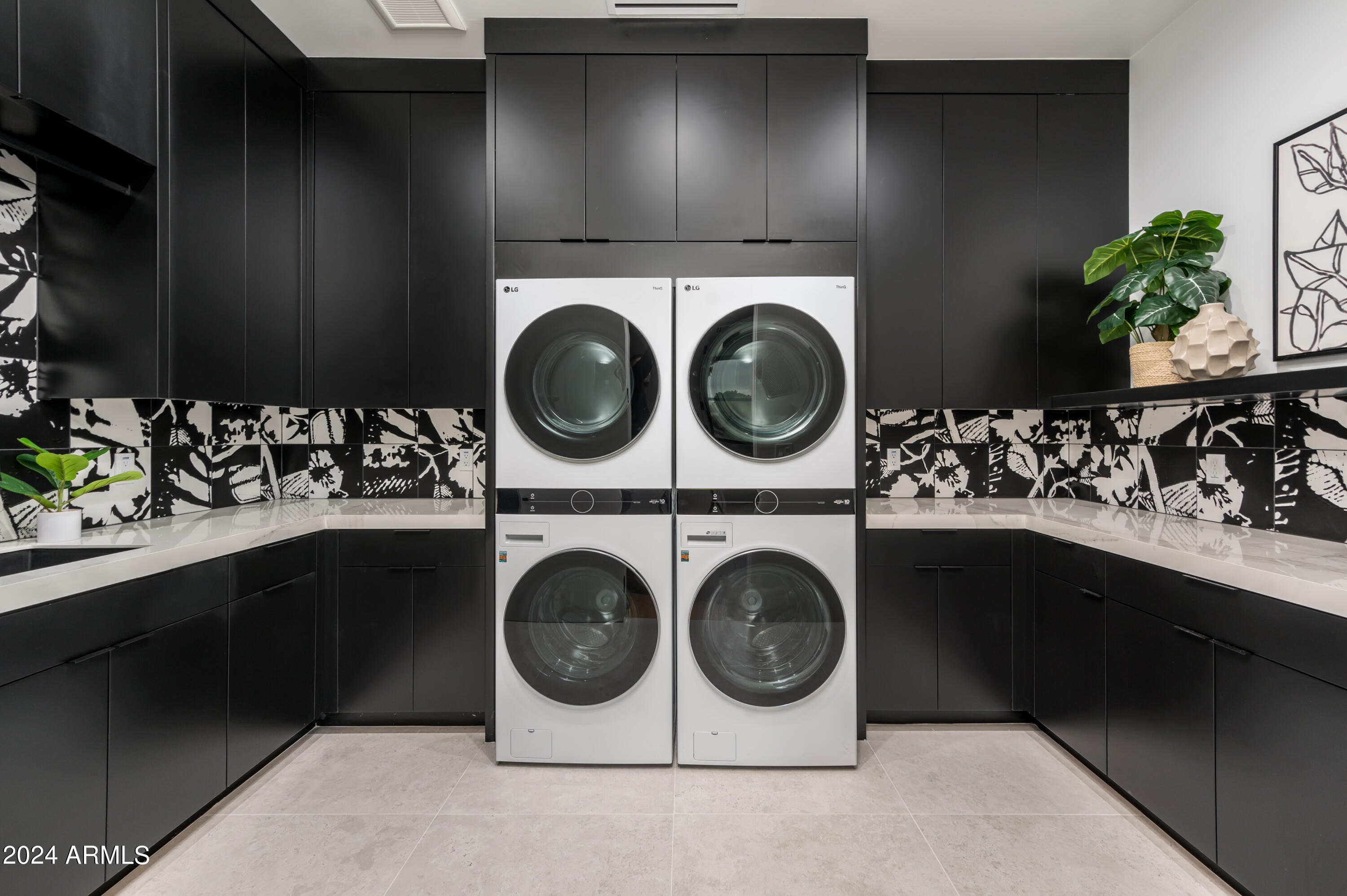 TATUM GARDEN ESTATES UNIT 2 - Residential