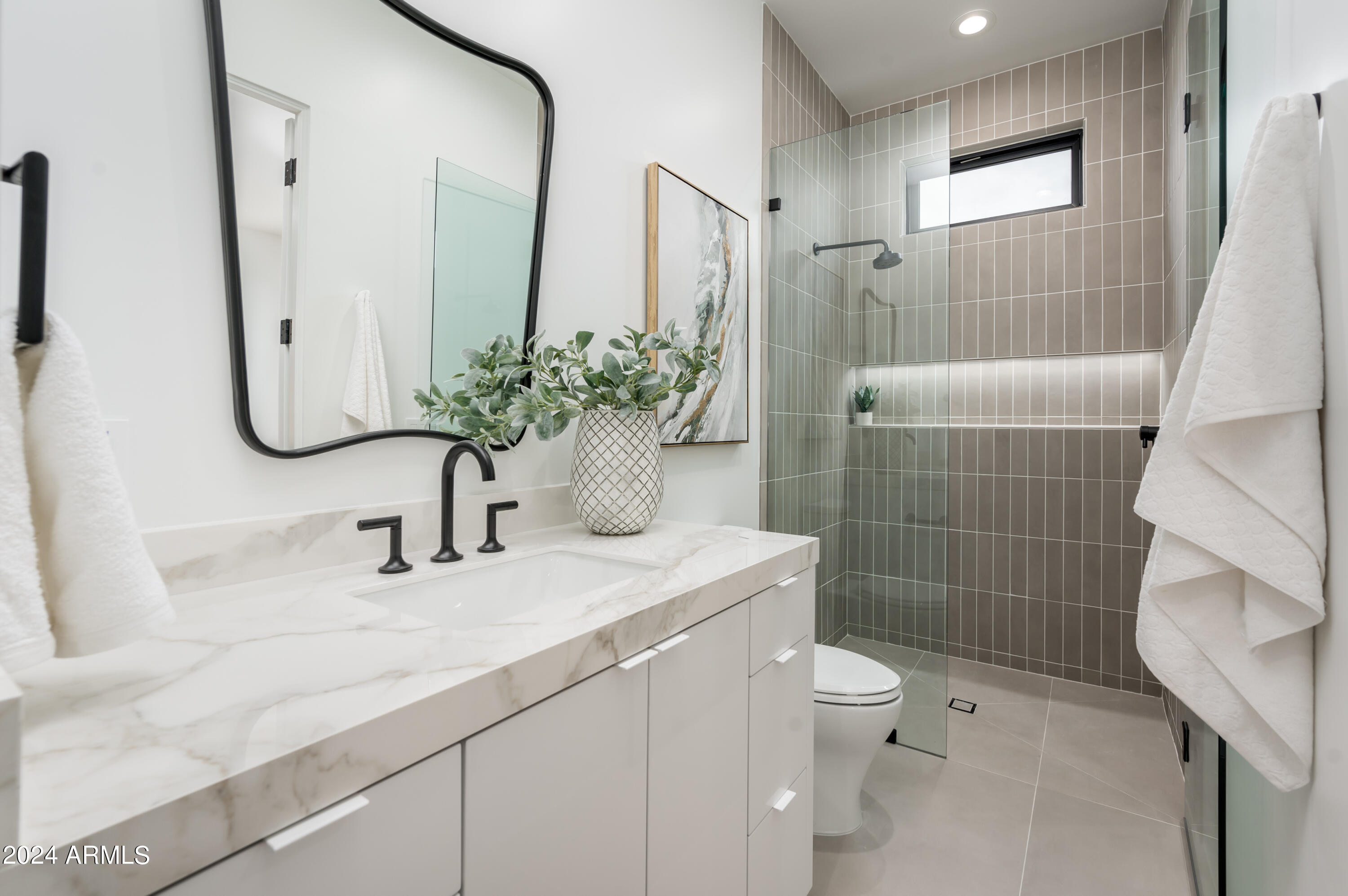 TATUM GARDEN ESTATES UNIT 2 - Residential