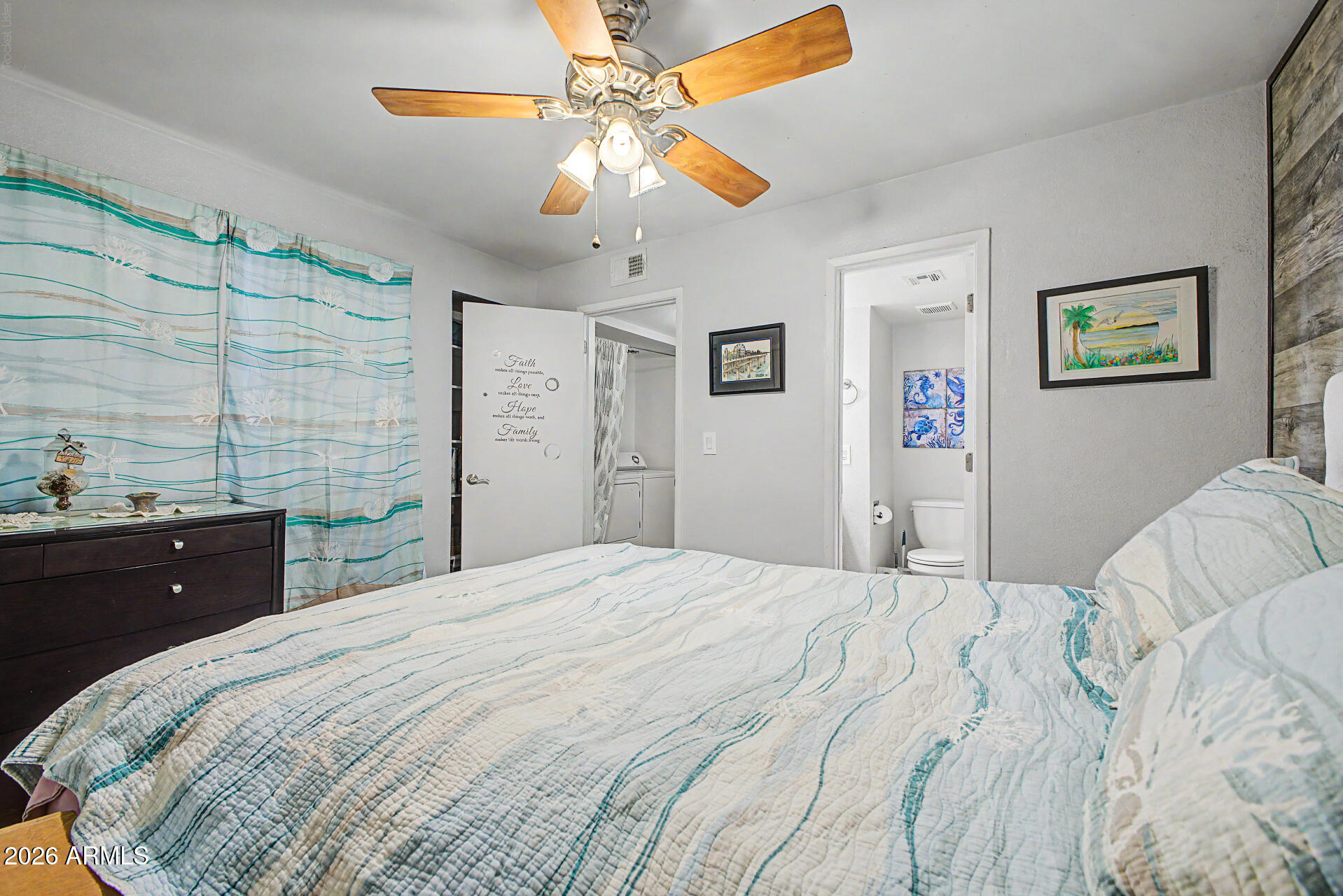 CACTUS FLATS CONDOMINIUM - Residential