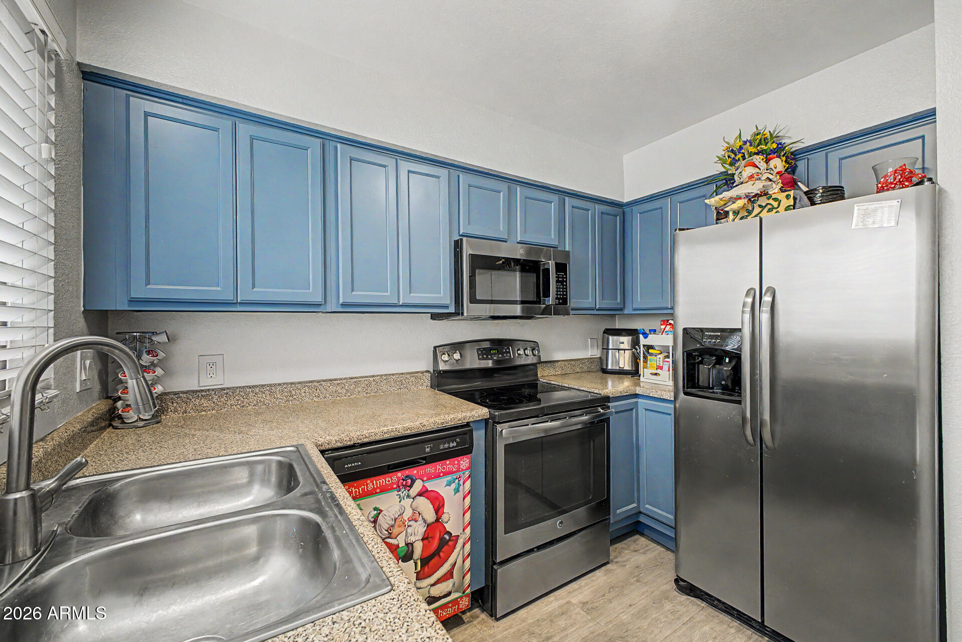 CACTUS FLATS CONDOMINIUM - Residential