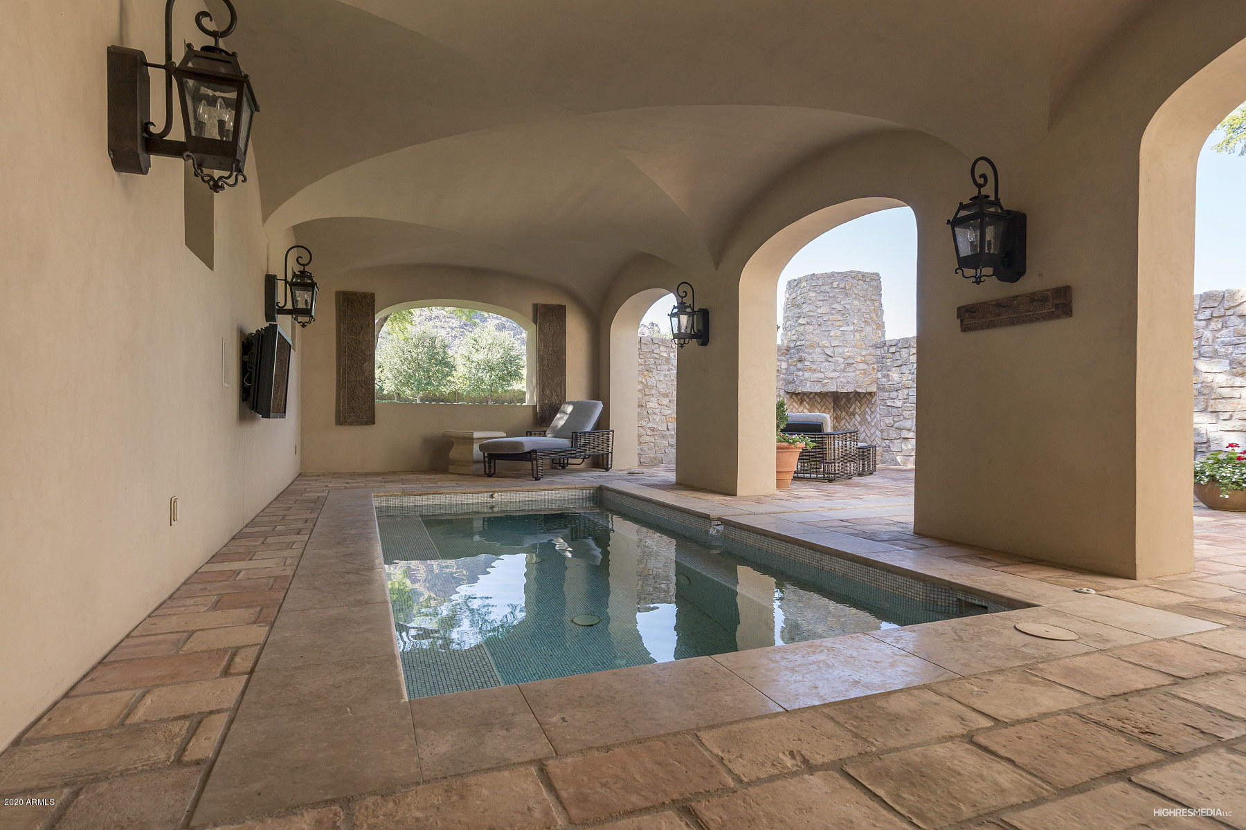JOKAKE CAMELBACK PROPERTIES TRACT A - Residential