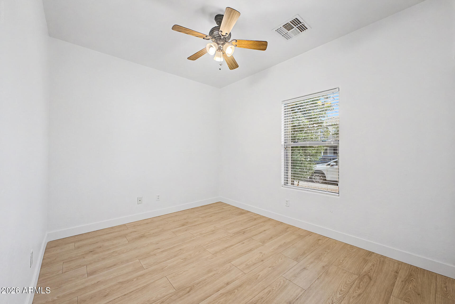 BUCKEYE 320 - Residential