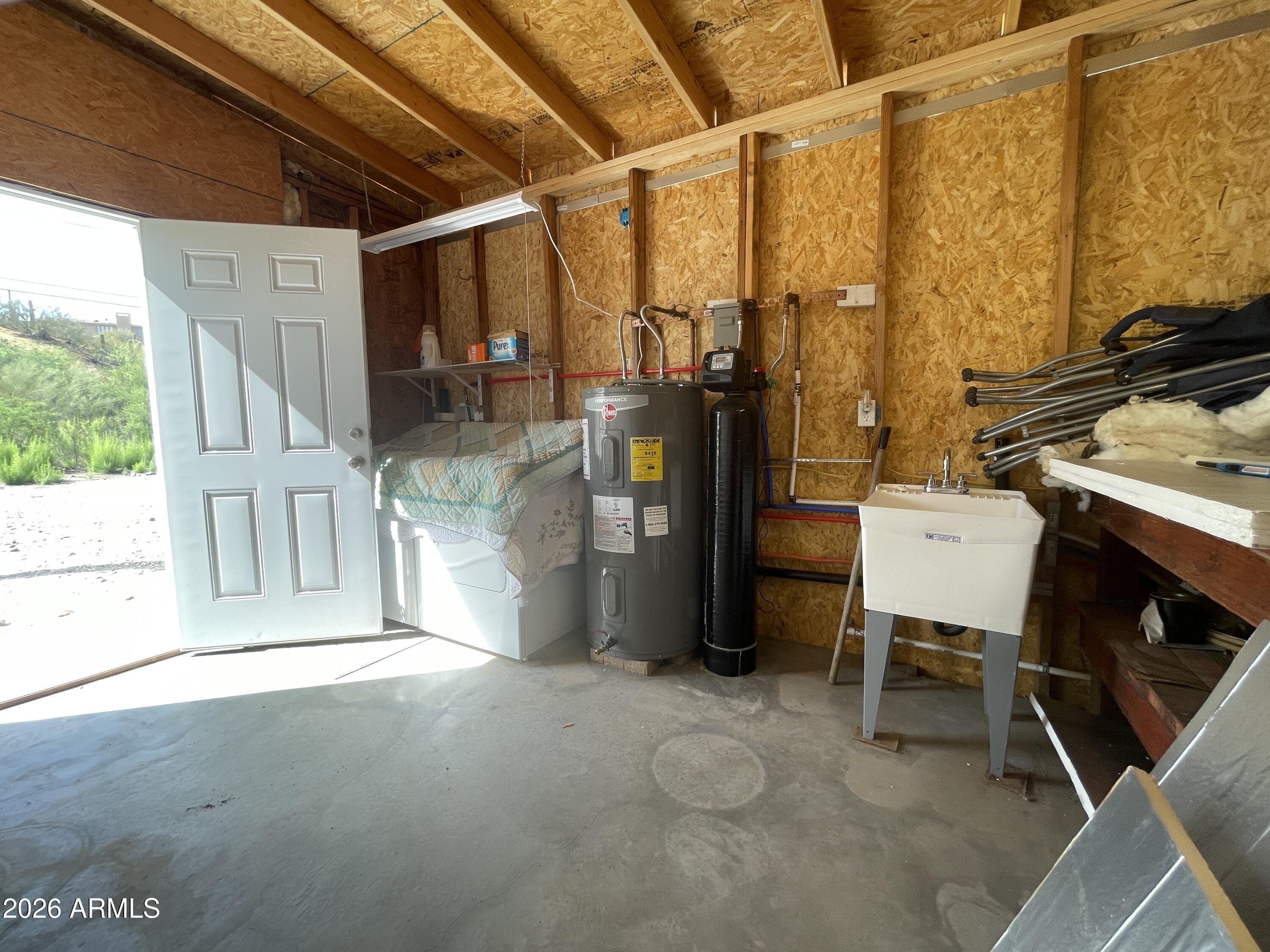 QUEEN VALLEY ESTATES UNIT SEVEN A - Residential