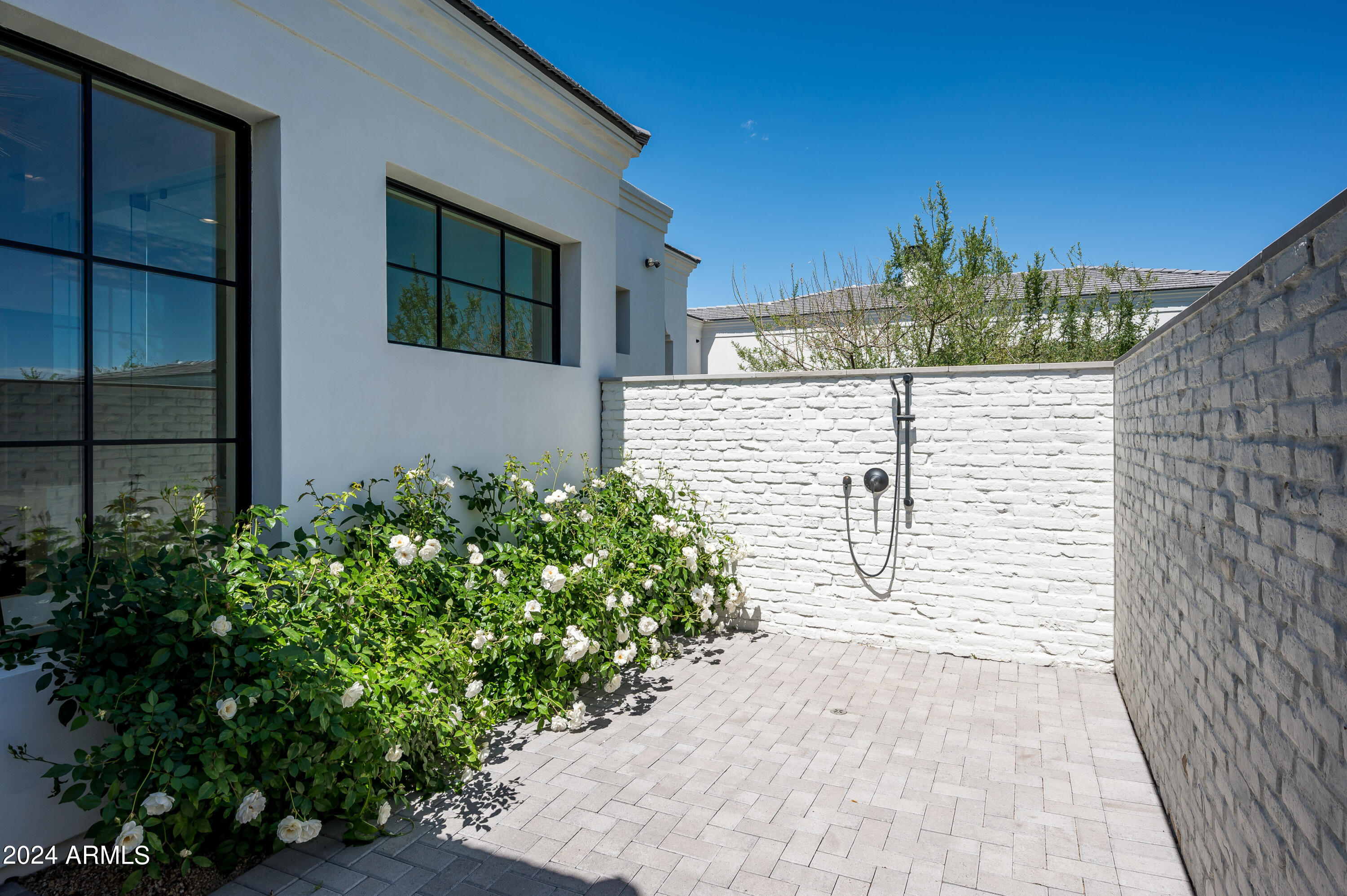 MOCKINGBIRD SQUARE - Residential
