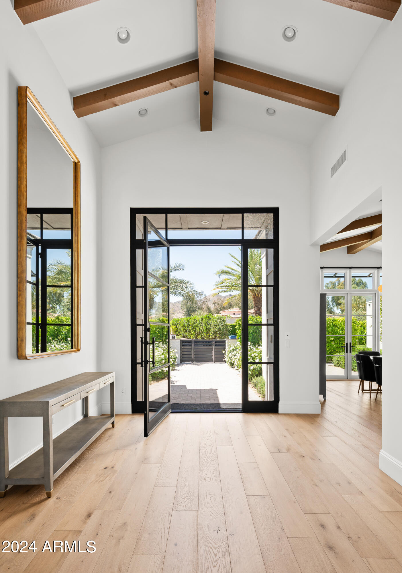 MOCKINGBIRD SQUARE - Residential