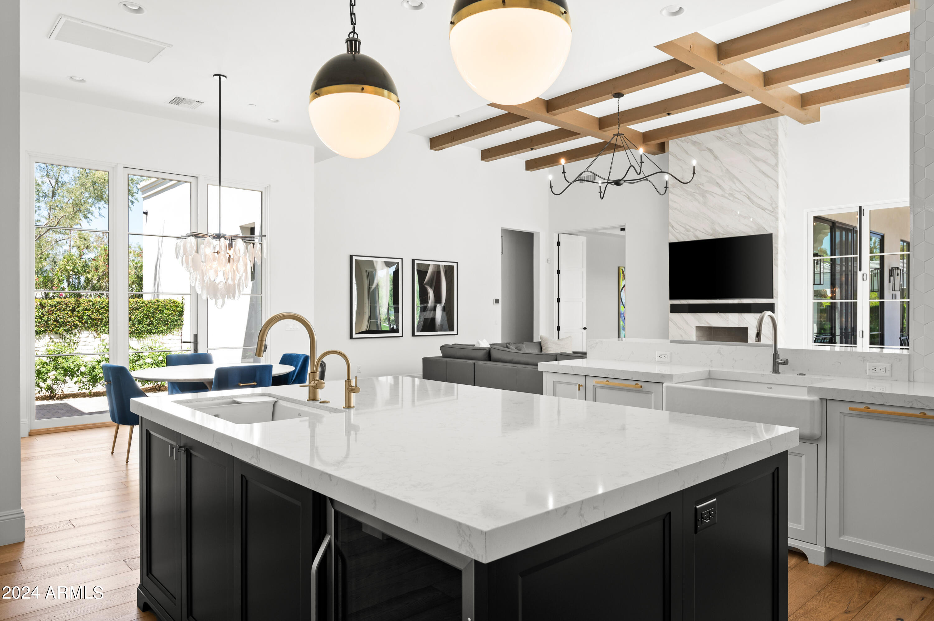 MOCKINGBIRD SQUARE - Residential