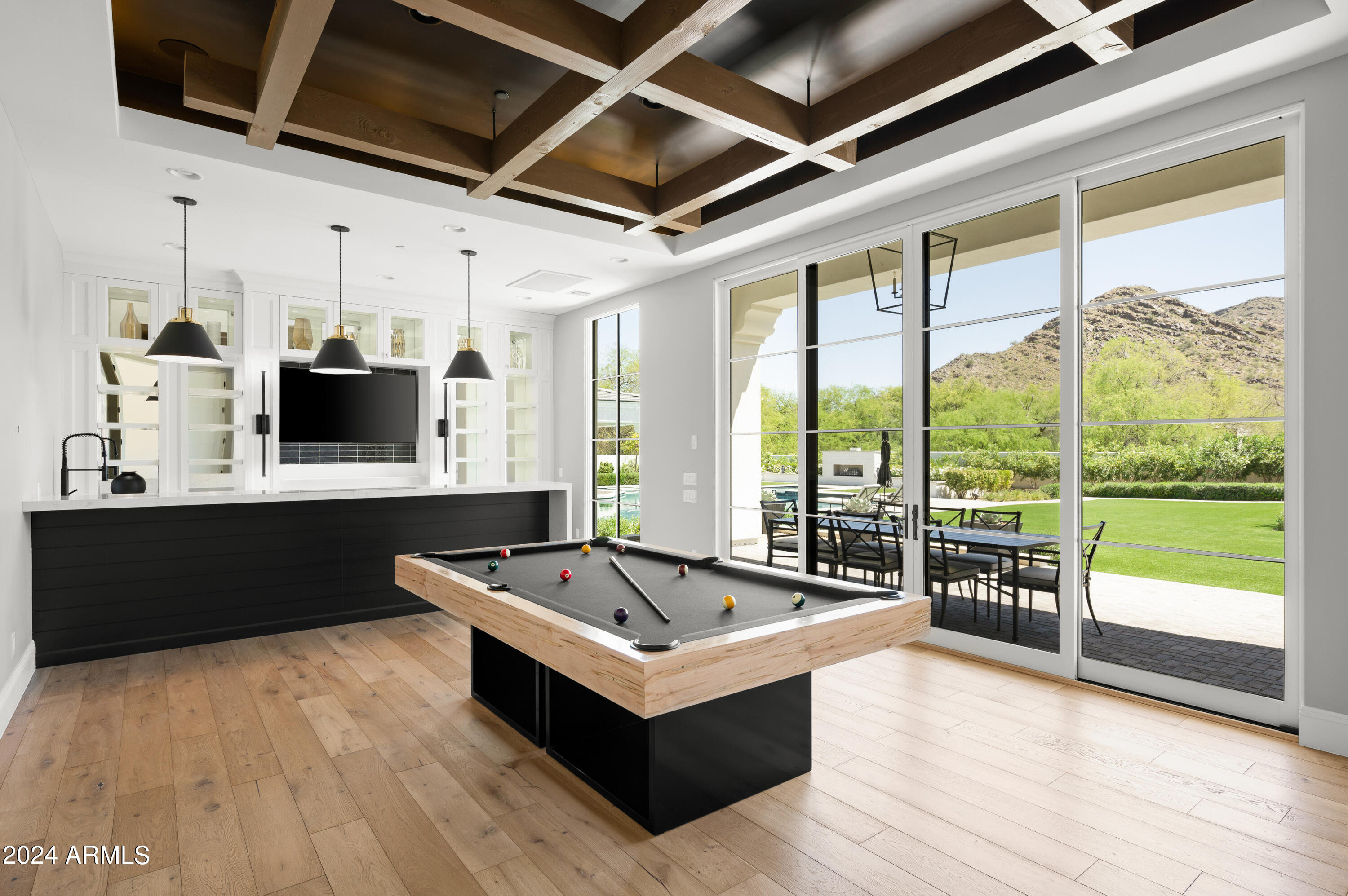 MOCKINGBIRD SQUARE - Residential