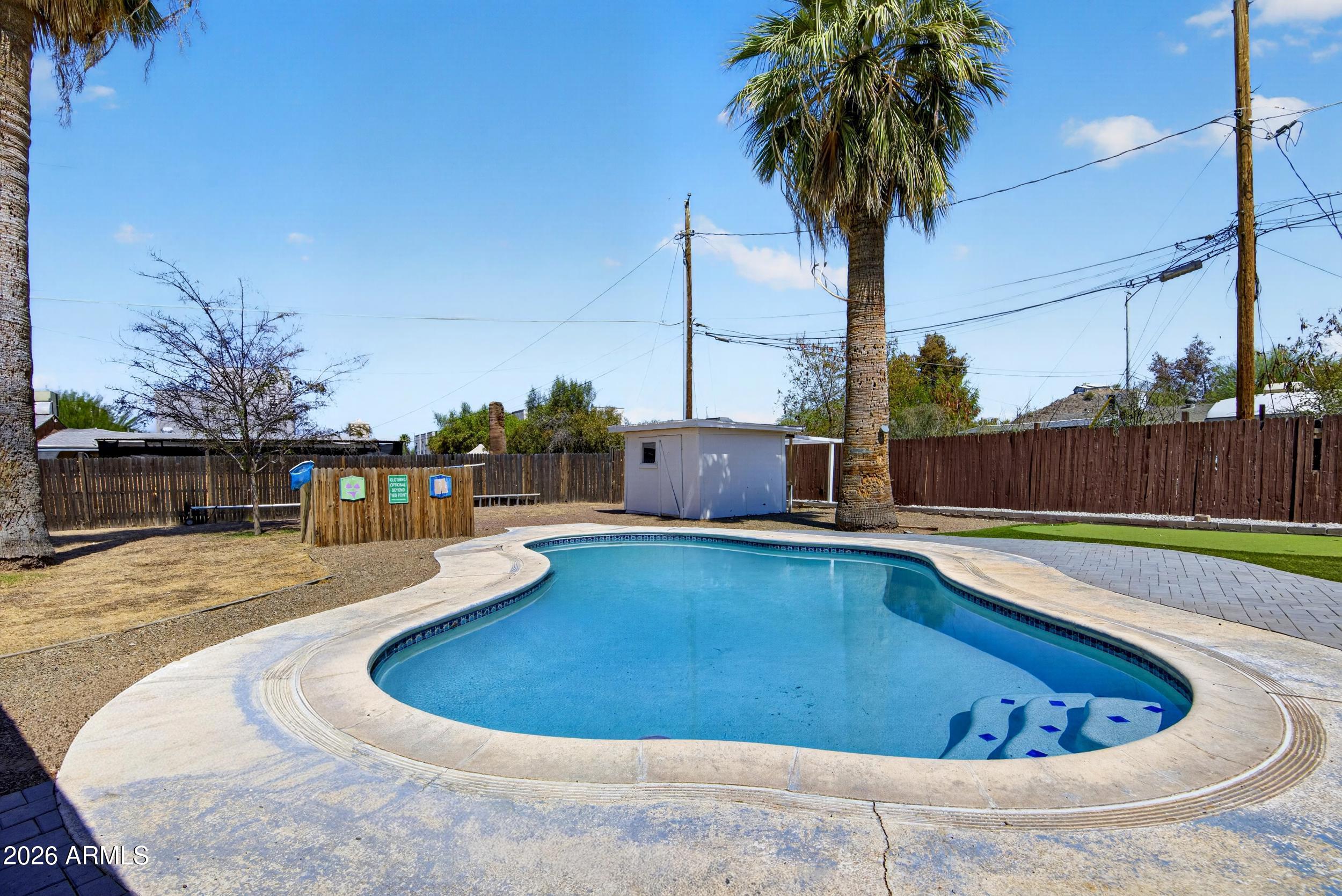 UPSHAW DESERT GARDENS - Residential