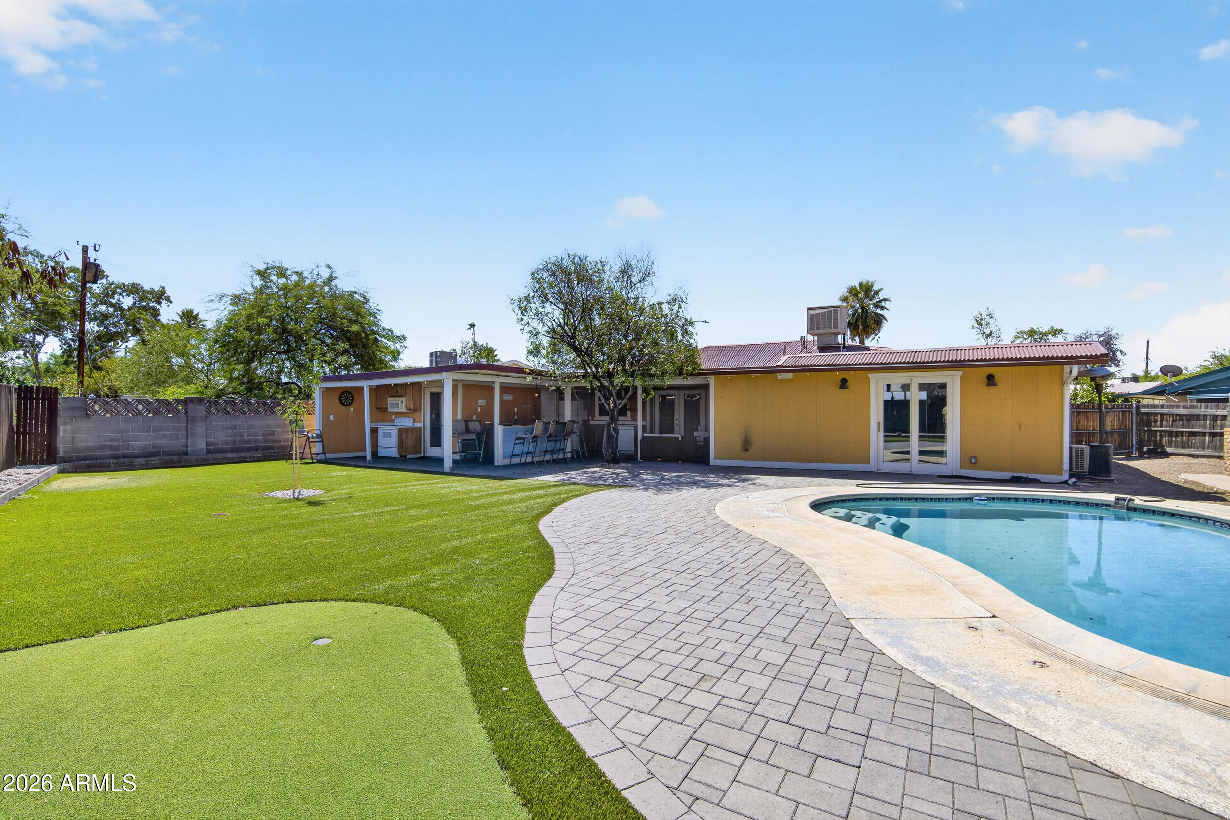 UPSHAW DESERT GARDENS - Residential
