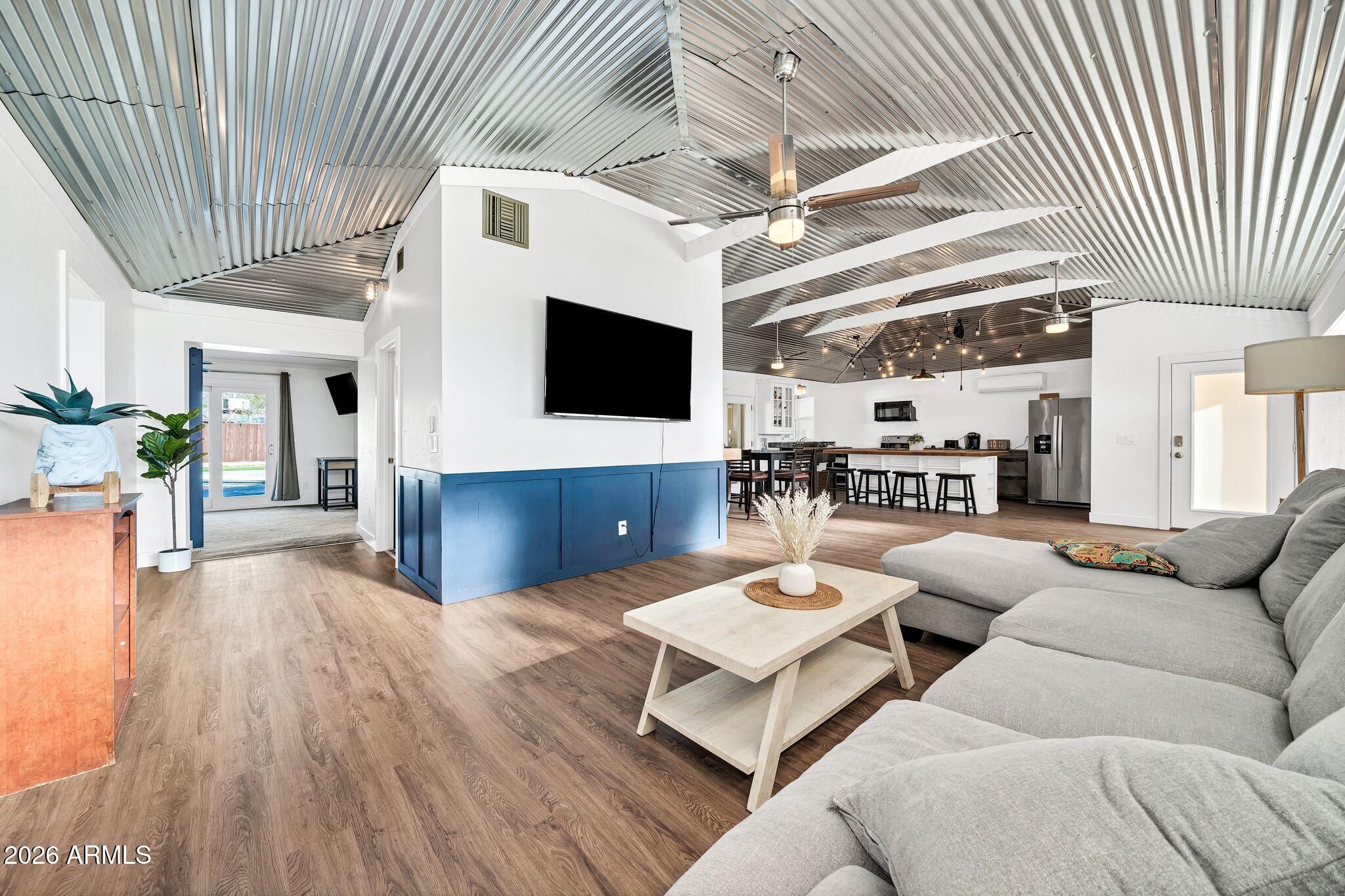 UPSHAW DESERT GARDENS - Residential