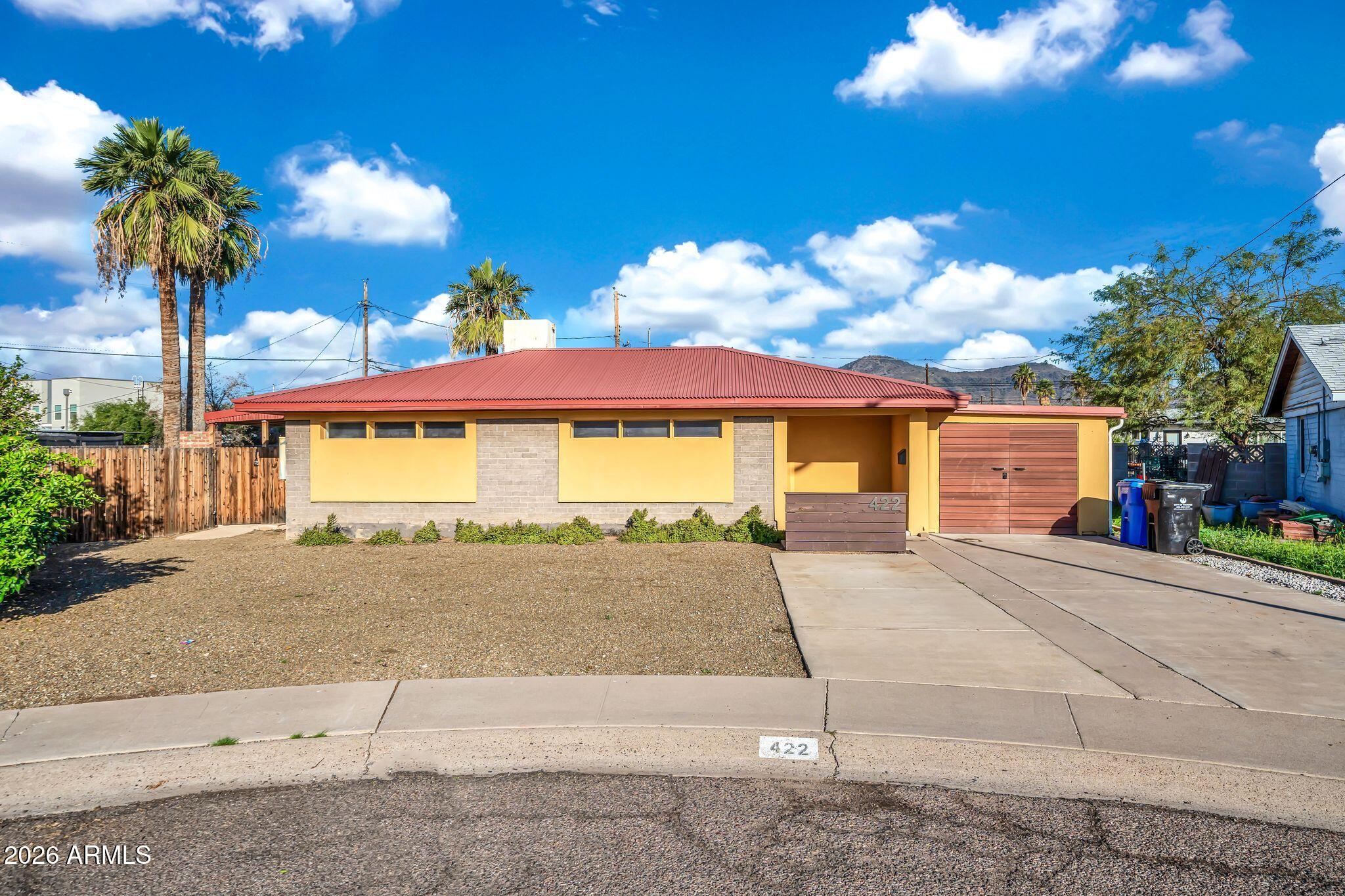 UPSHAW DESERT GARDENS - Residential
