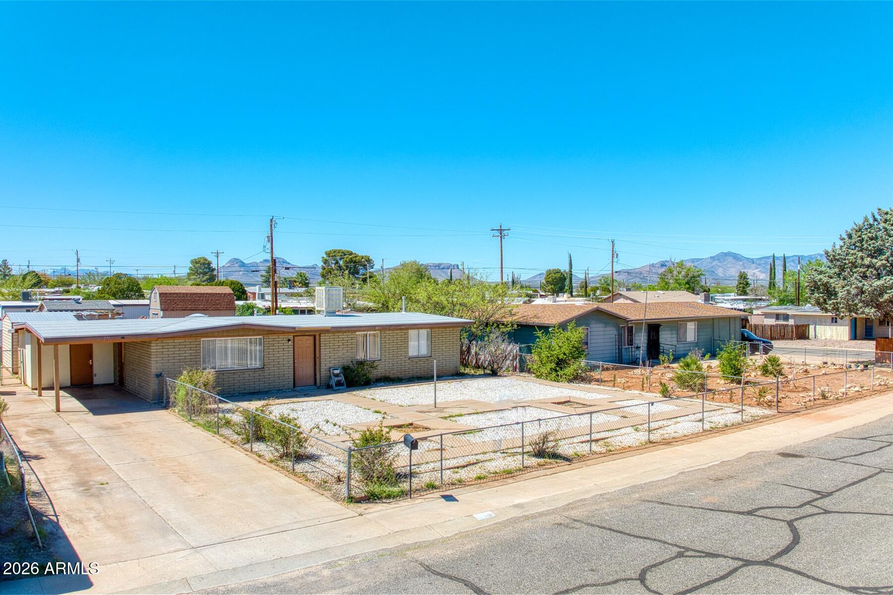 VILLAGE TERRACE 2 - Residential