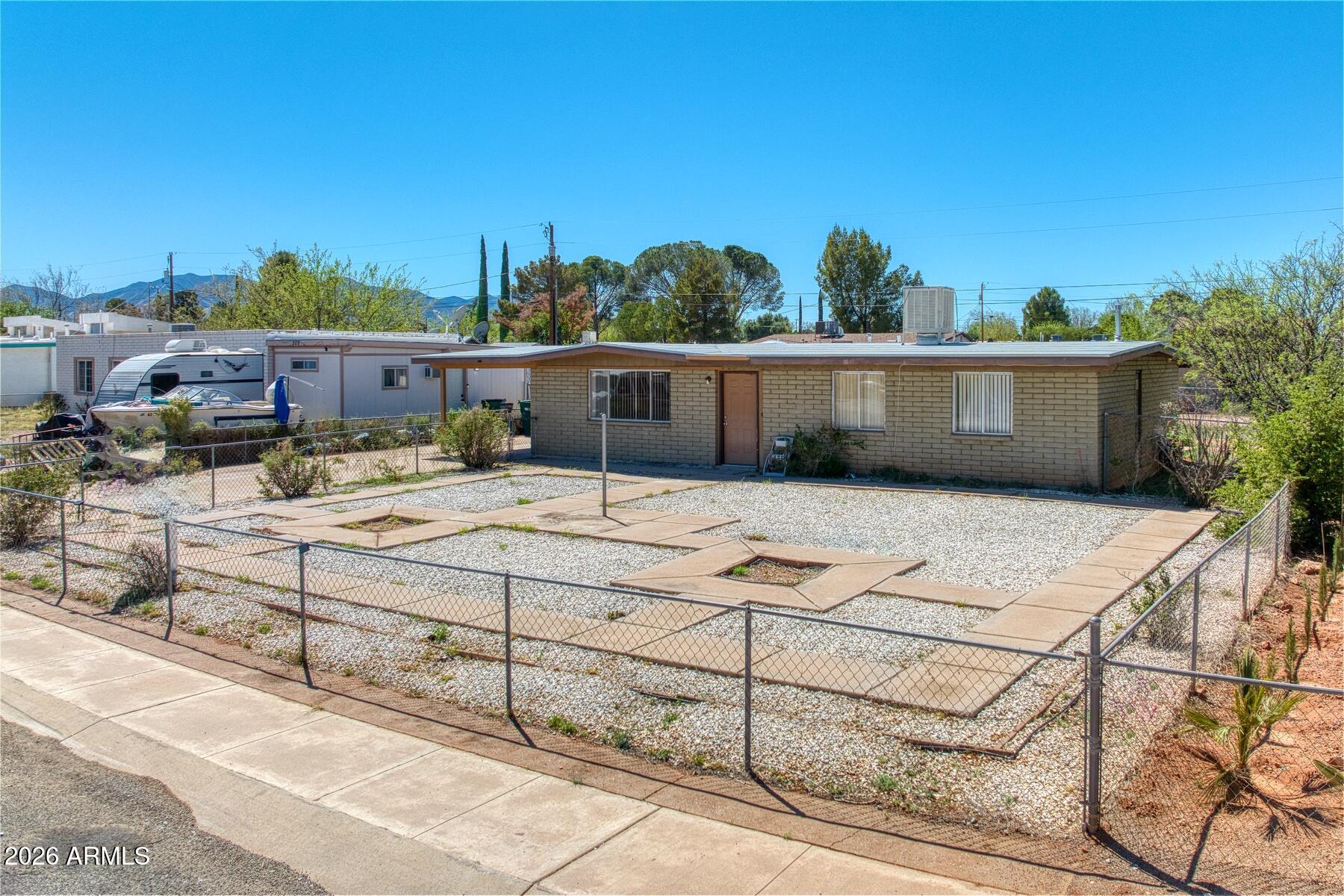 VILLAGE TERRACE 2 - Residential