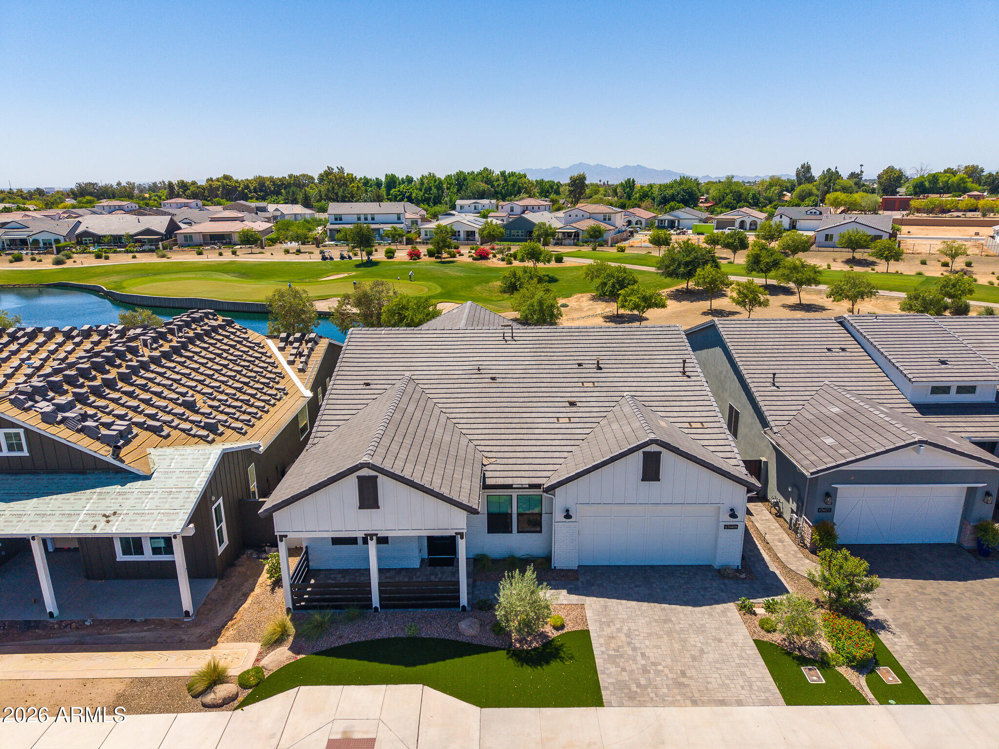 STERLING GROVE - Residential