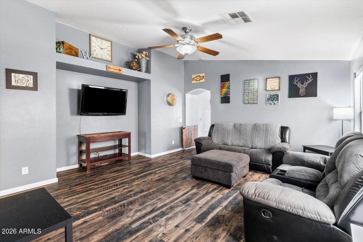 MAGMA RANCH I UNIT 3 - Residential
