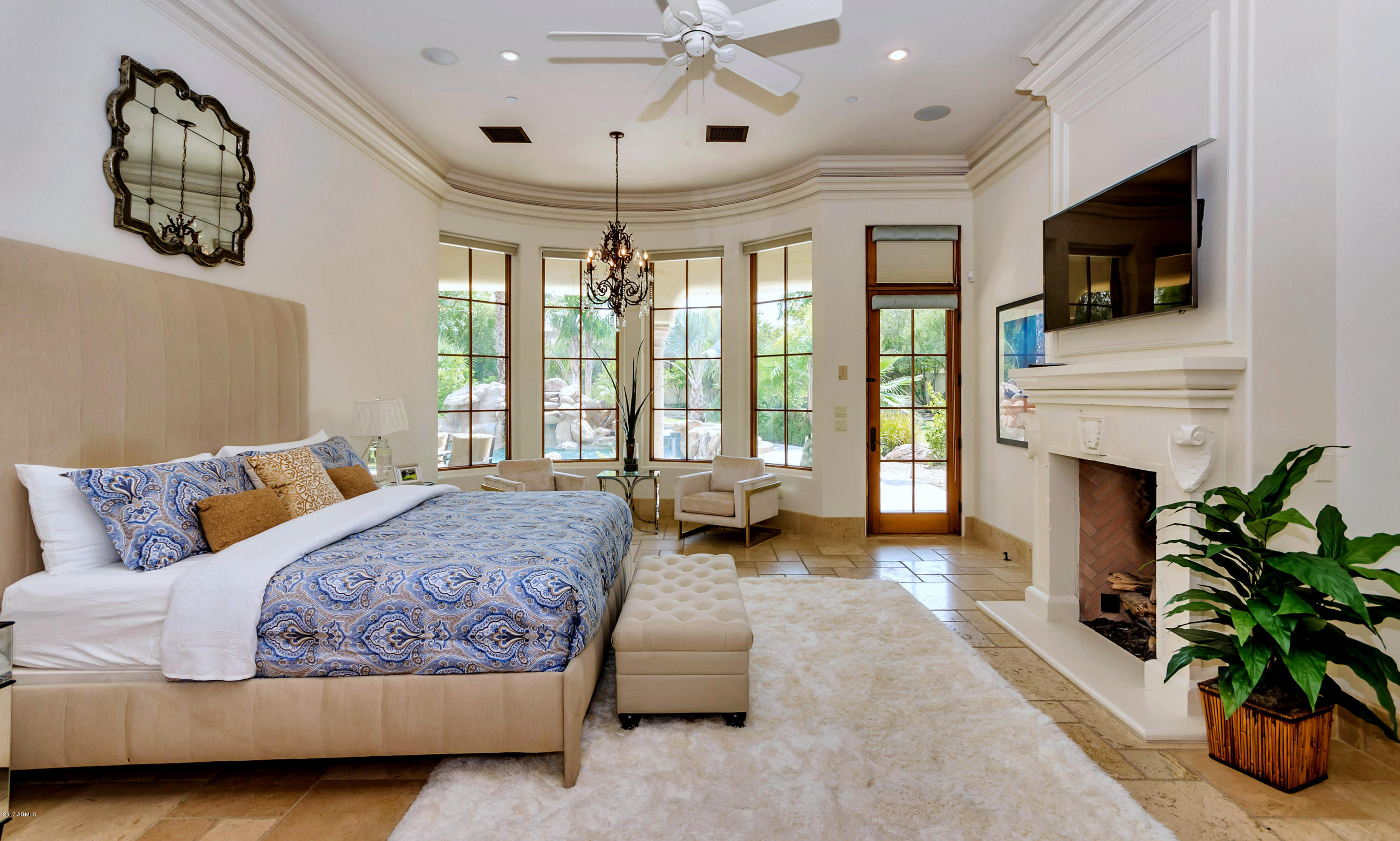 GROSSE POINTE HIGHLANDS - Residential