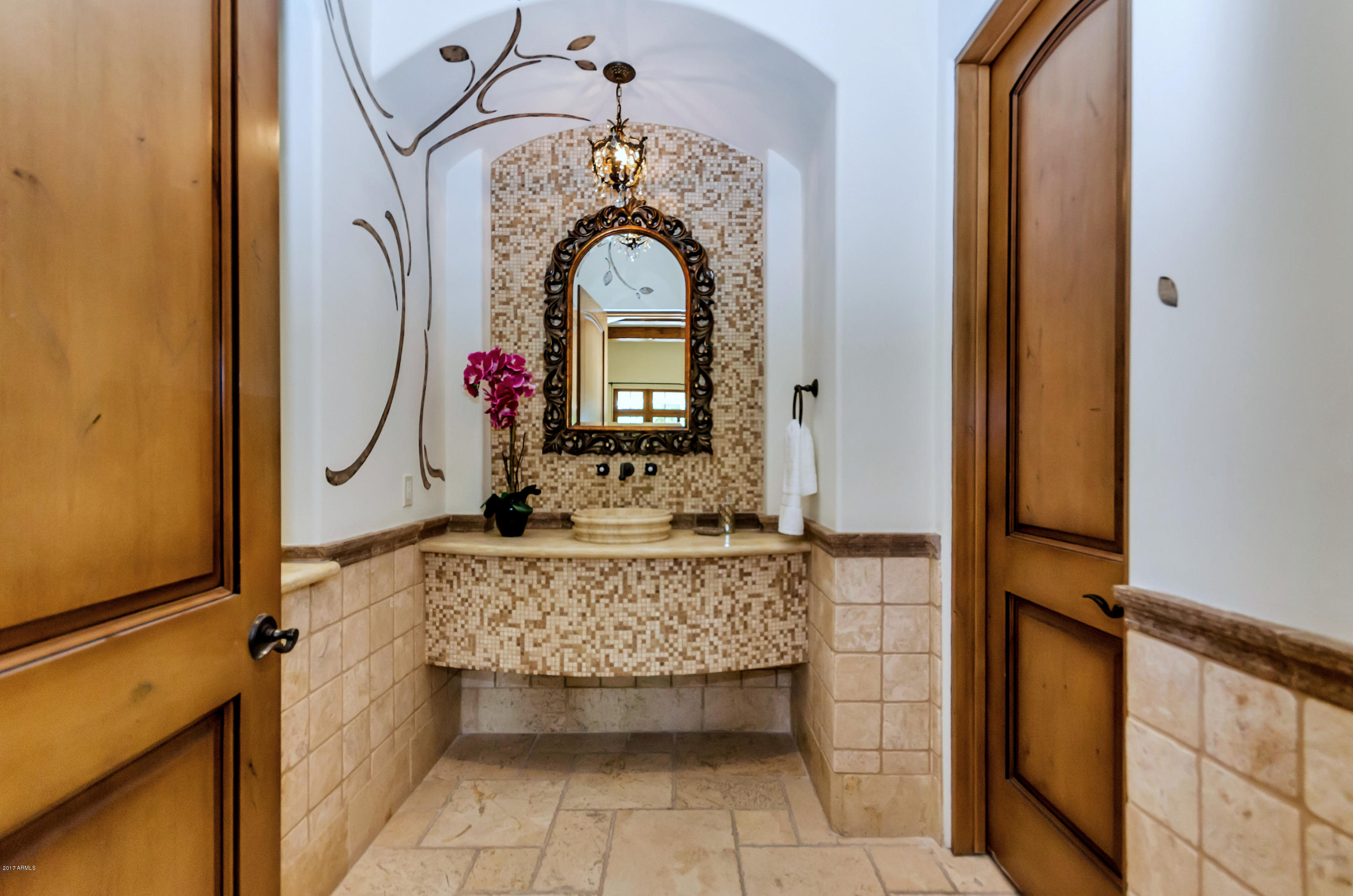 GROSSE POINTE HIGHLANDS - Residential