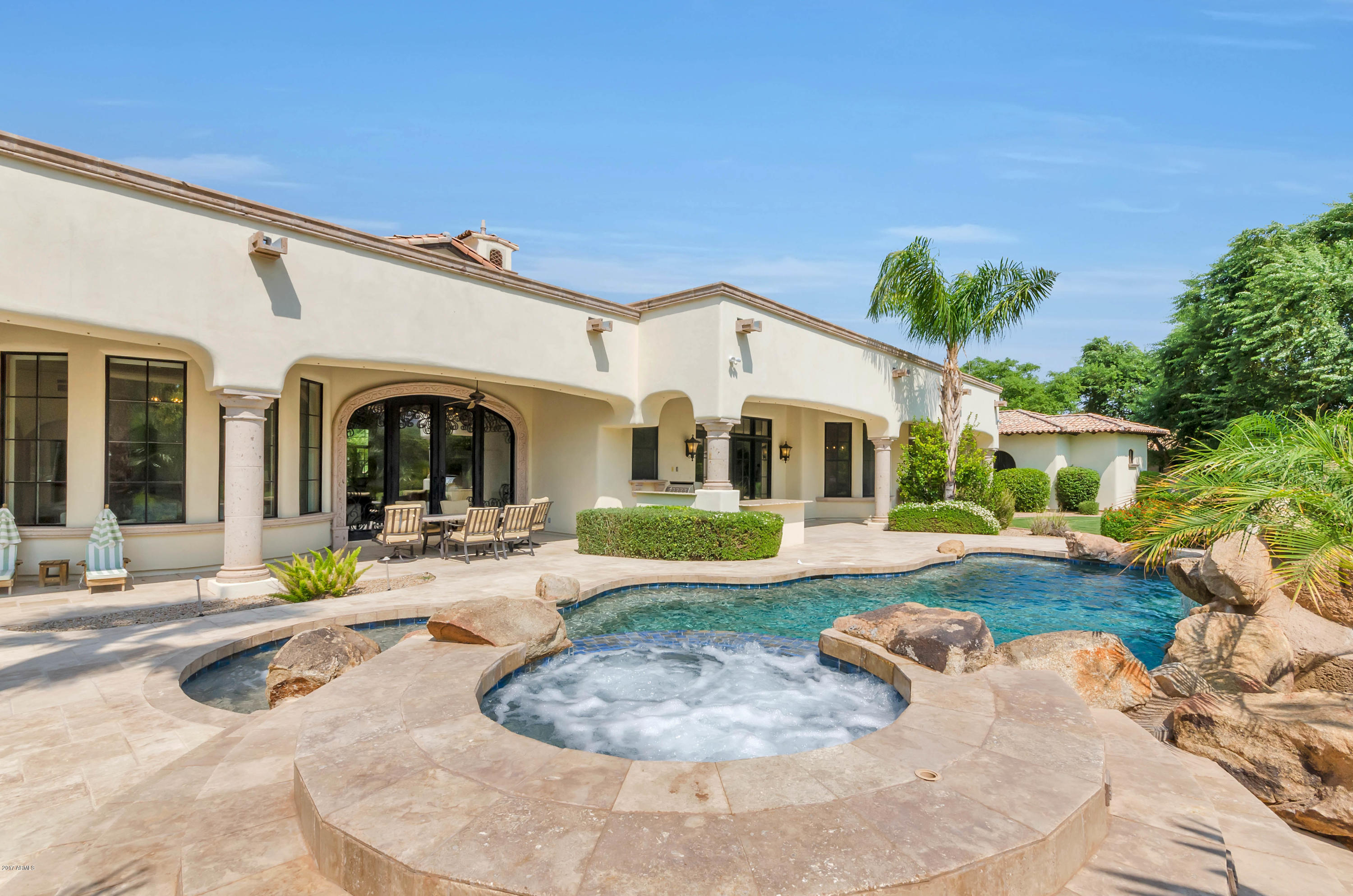 GROSSE POINTE HIGHLANDS - Residential