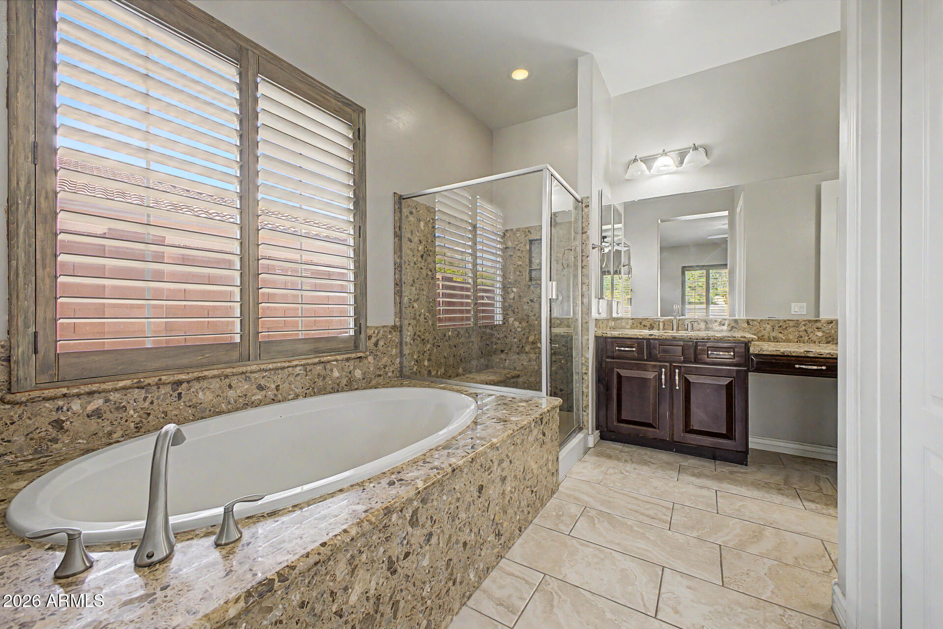 MAPLEWOOD COURT - Residential