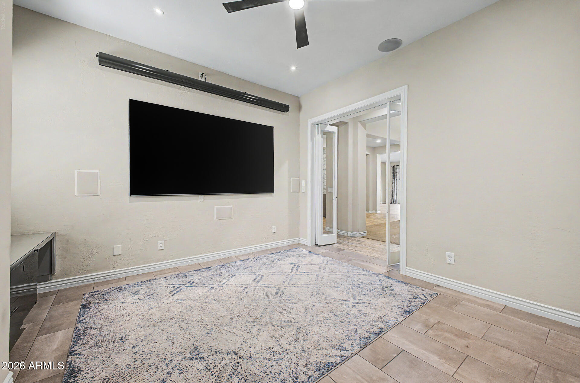 MAPLEWOOD COURT - Residential