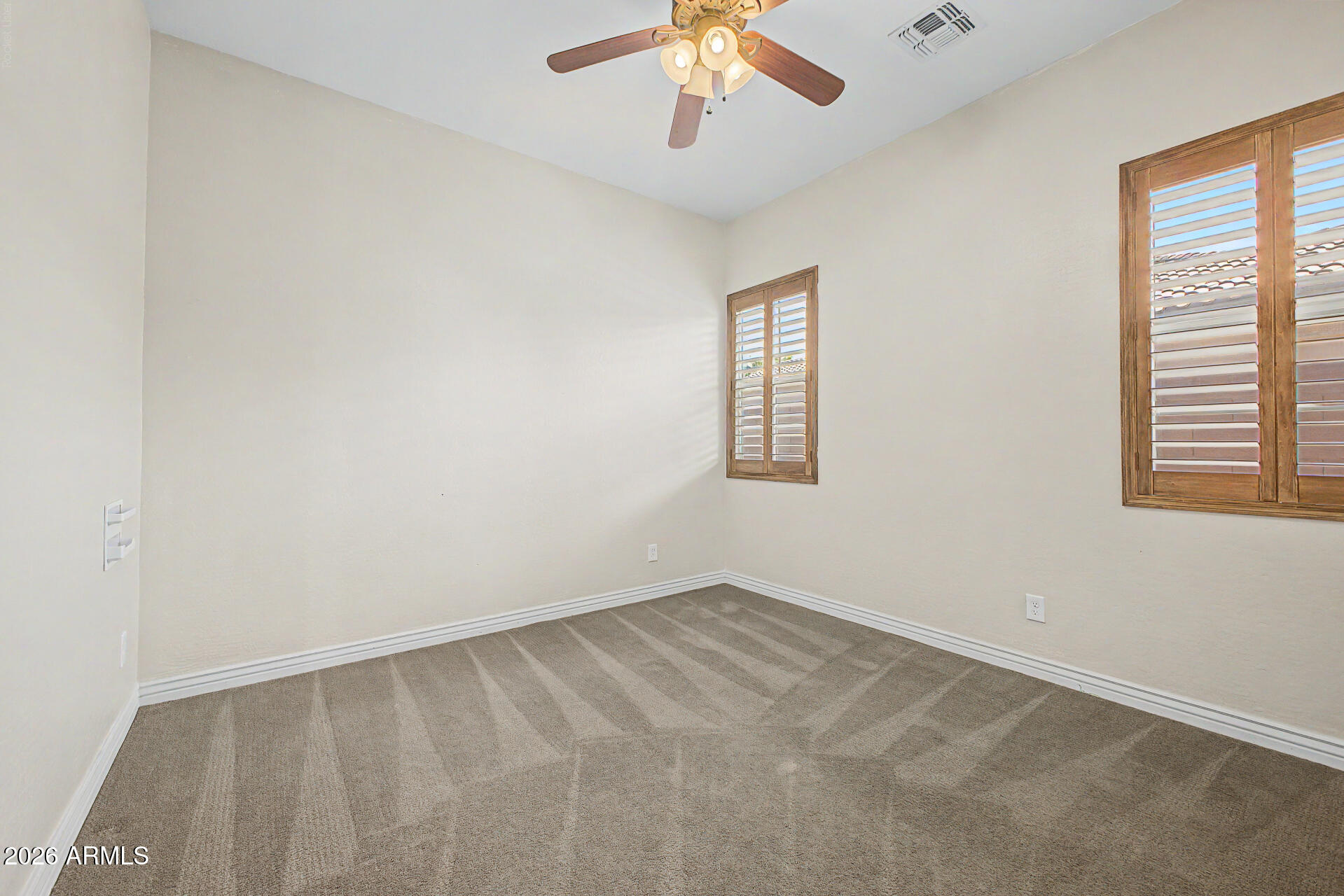 MAPLEWOOD COURT - Residential