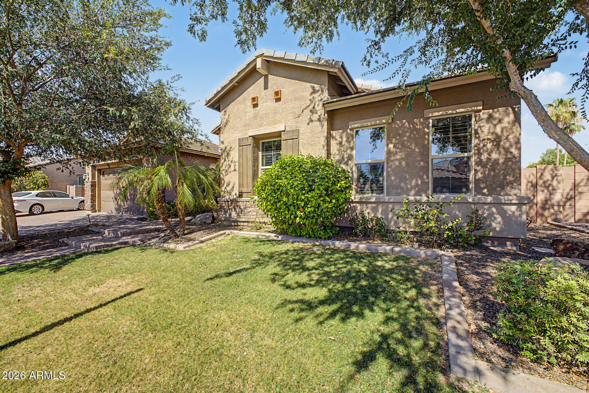 MAPLEWOOD COURT - Residential