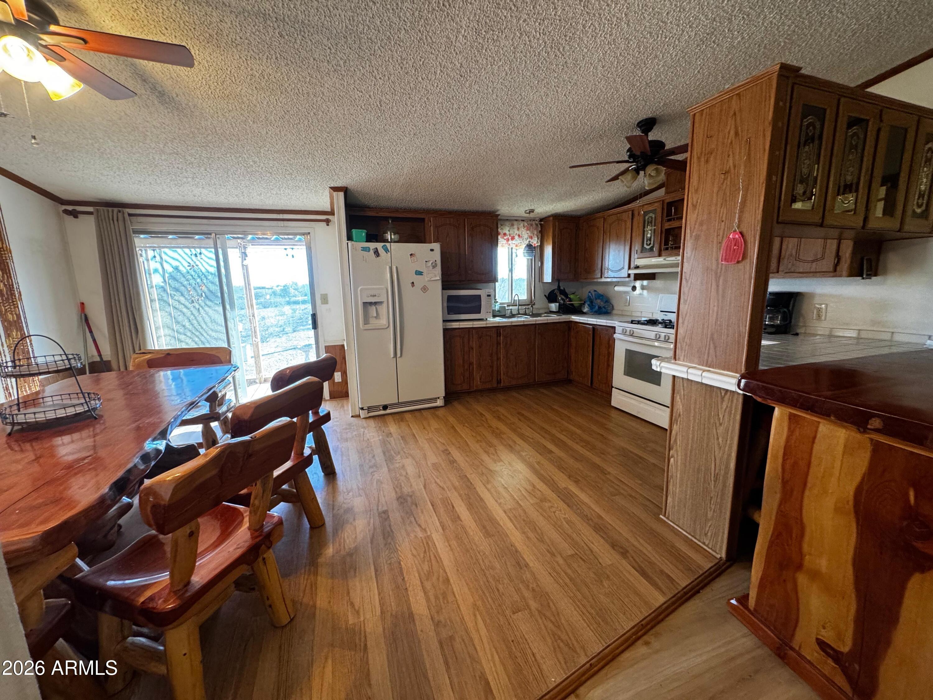 SE4 NE4 SW4 NW4 SEC 22 - Residential
