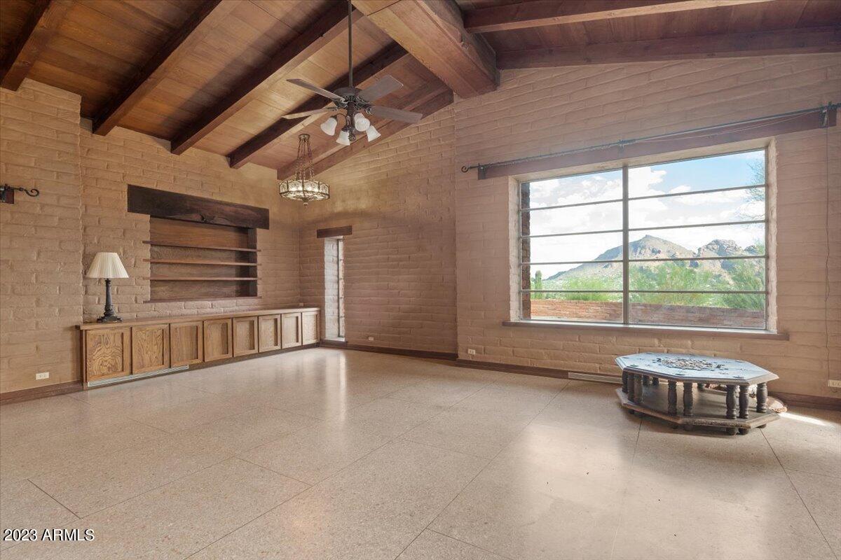 PARADISE HILLS ESTATES - Residential