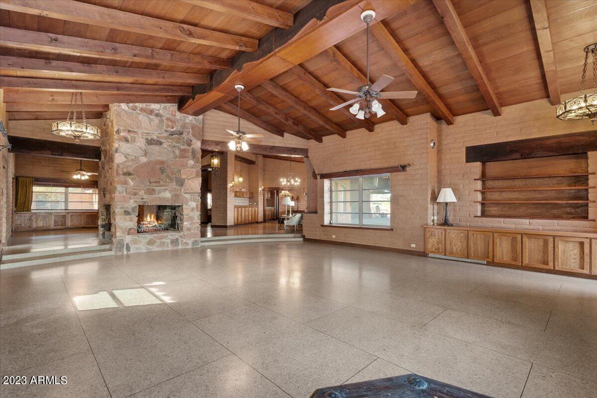 PARADISE HILLS ESTATES - Residential