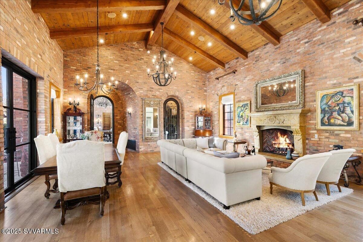 Seven Canyons - Residential