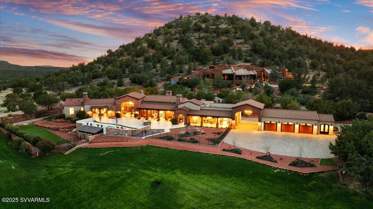 Seven Canyons - Residential