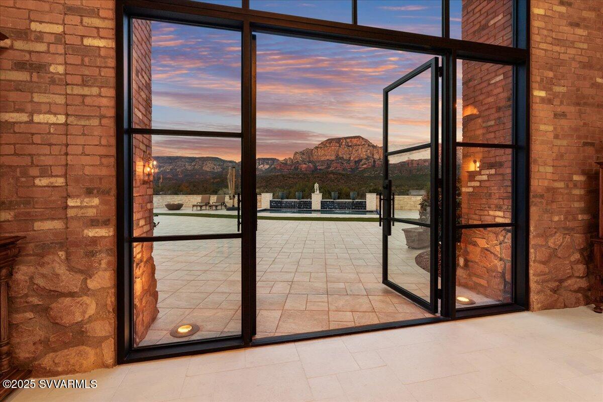 Seven Canyons - Residential
